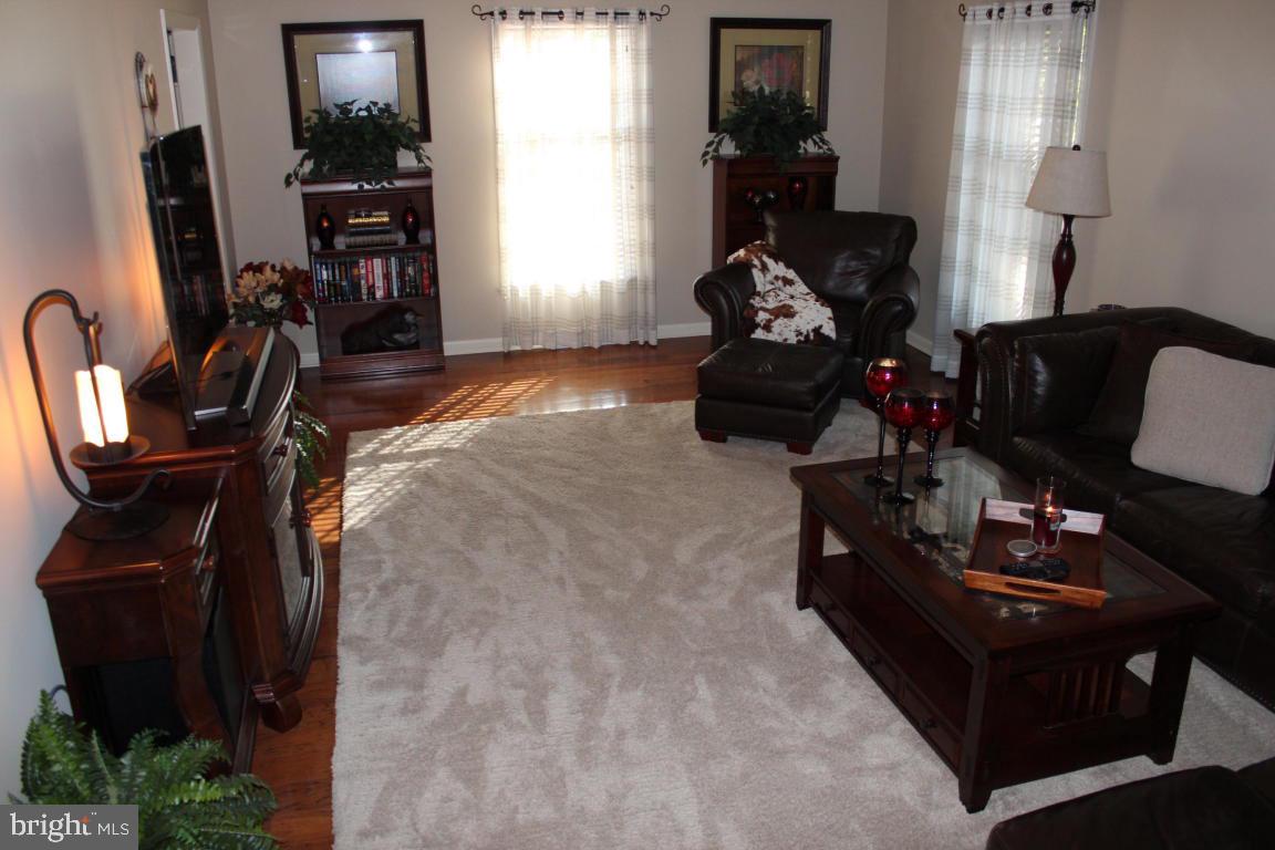 MONDAMIN PLACE - Residential