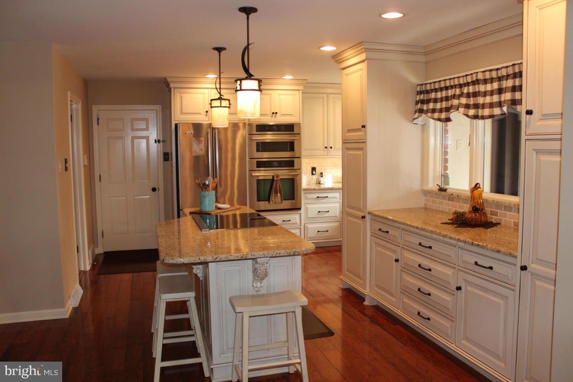 MONDAMIN PLACE - Residential