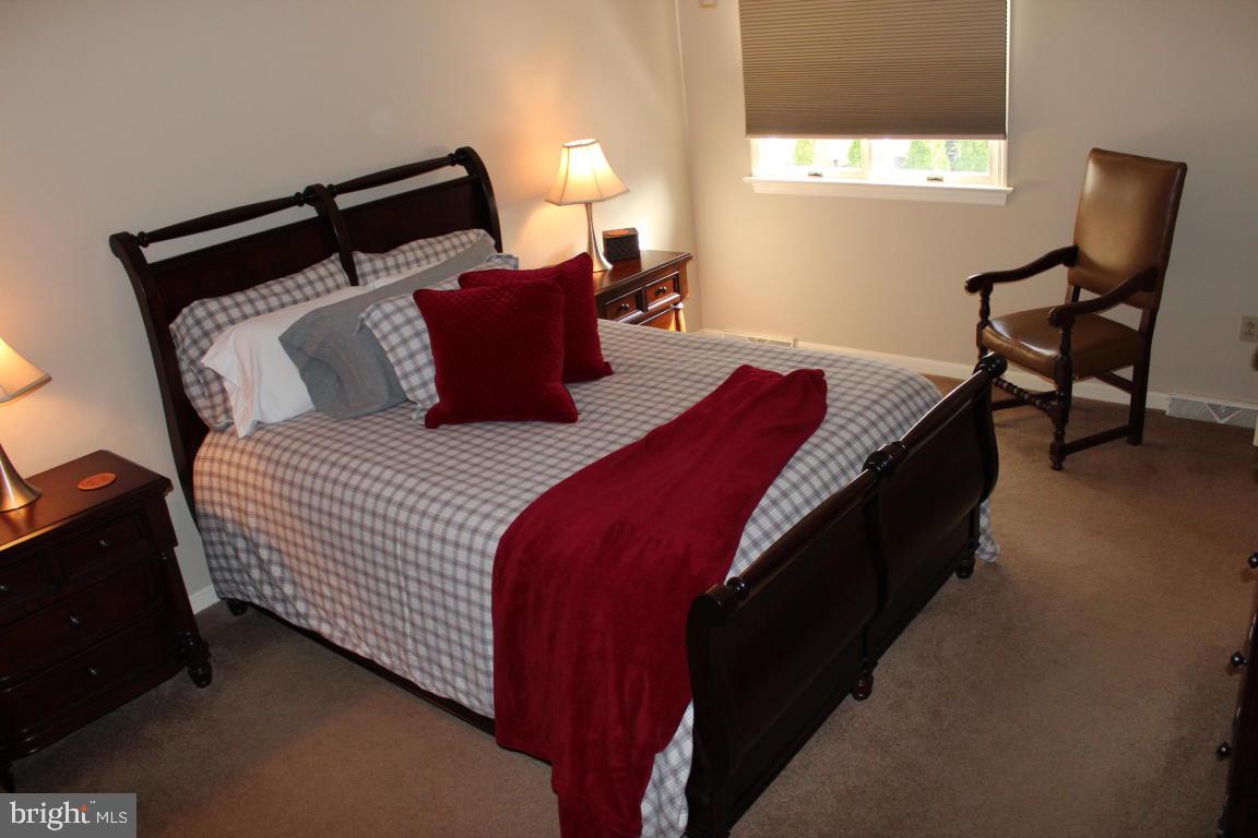 MONDAMIN PLACE - Residential