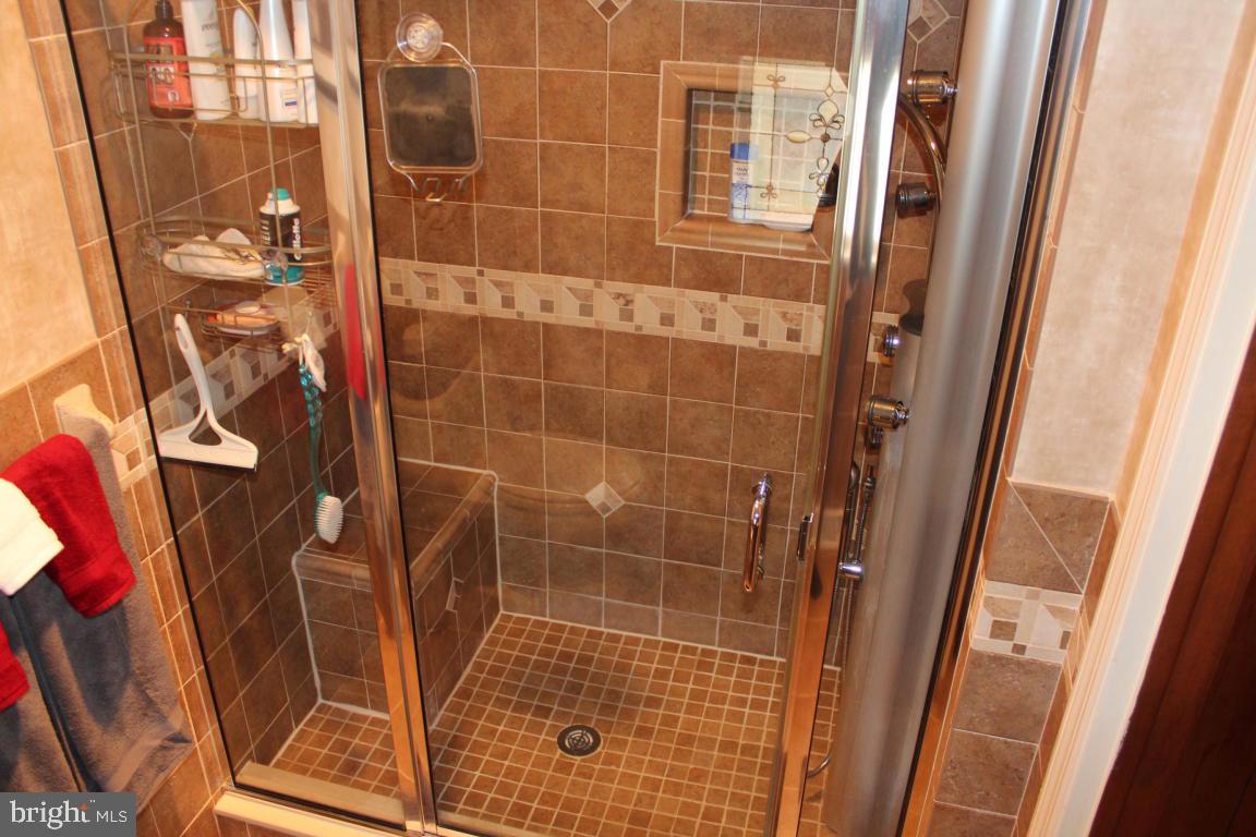 MONDAMIN PLACE - Residential