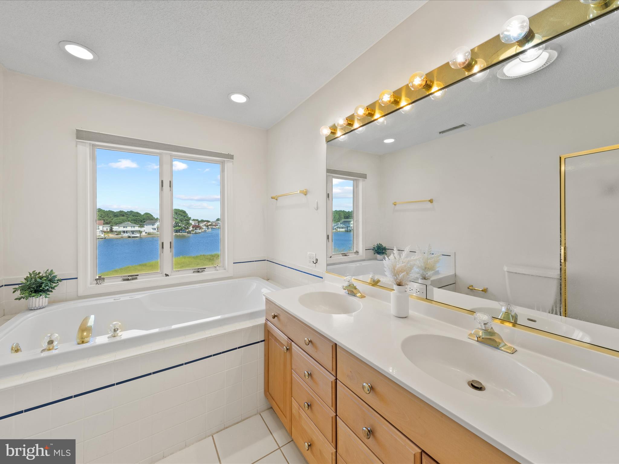 OCEAN PINES - SALT GRASS COVE - Residential