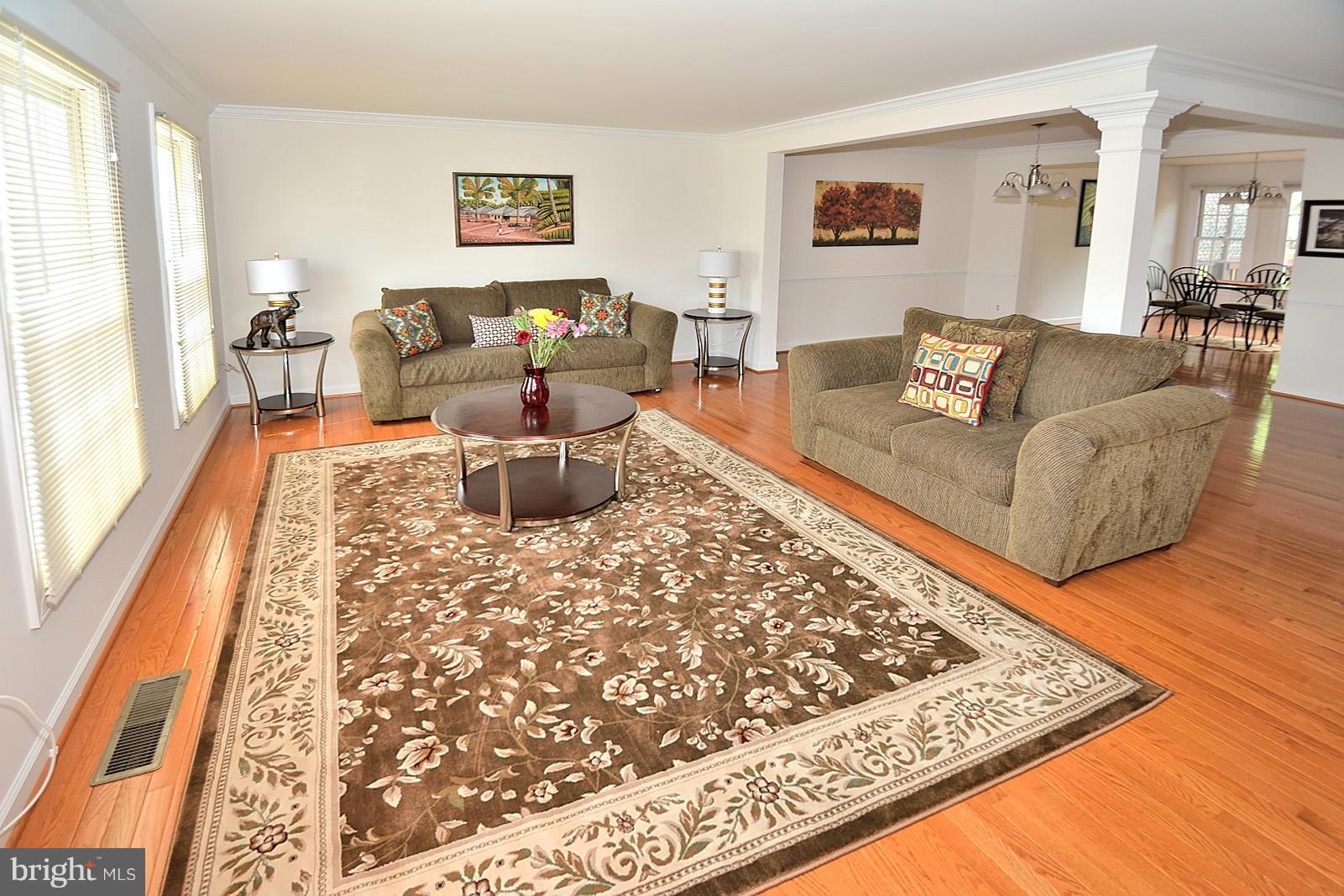 CENTRE RIDGE - Residential