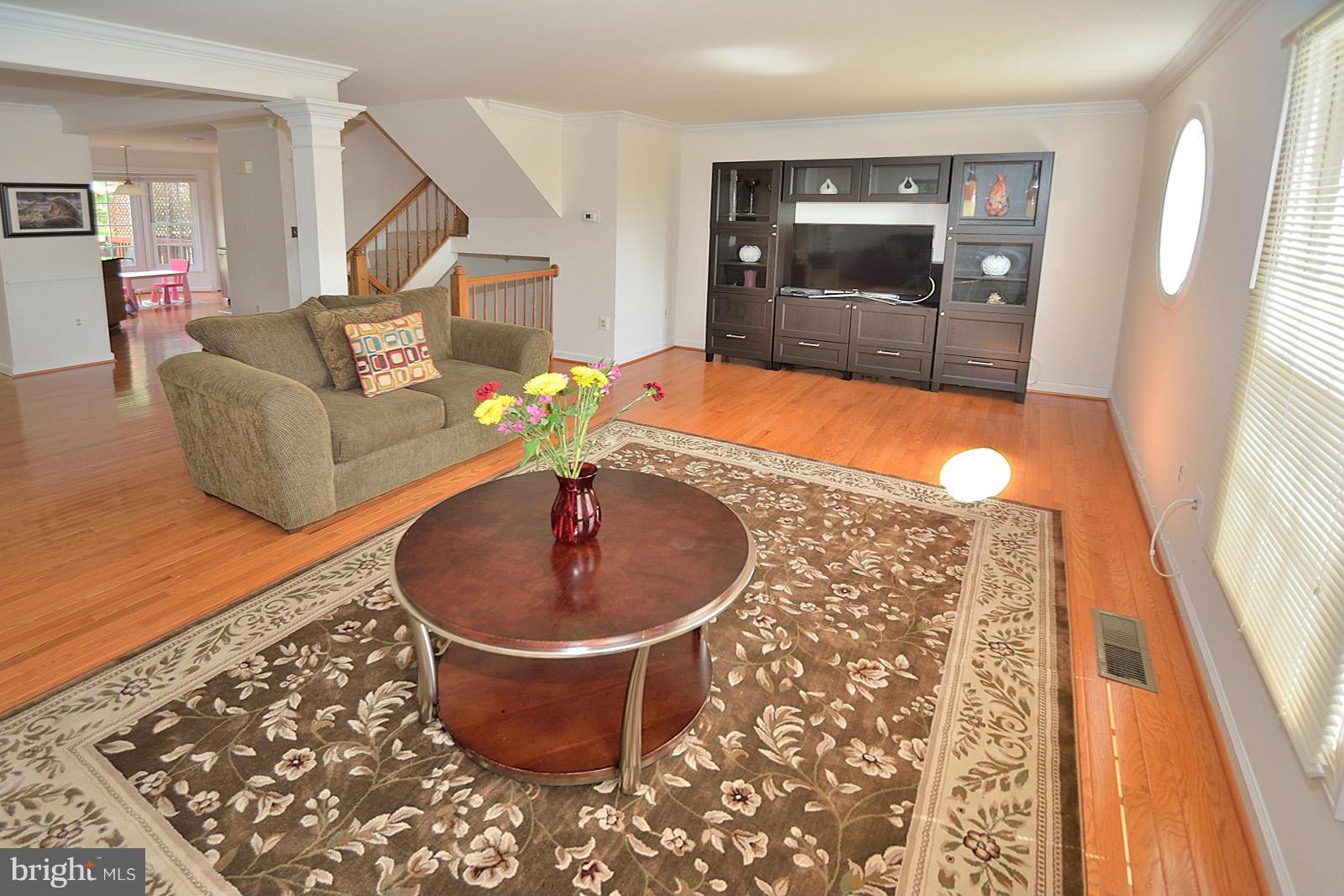 CENTRE RIDGE - Residential