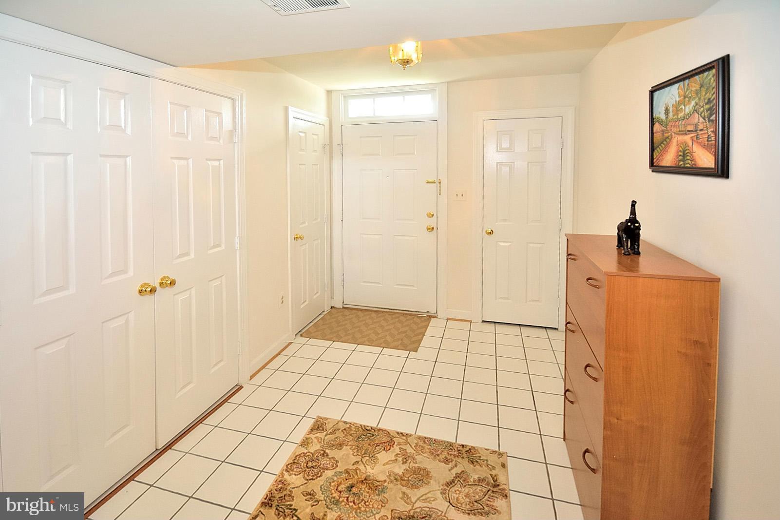 CENTRE RIDGE - Residential