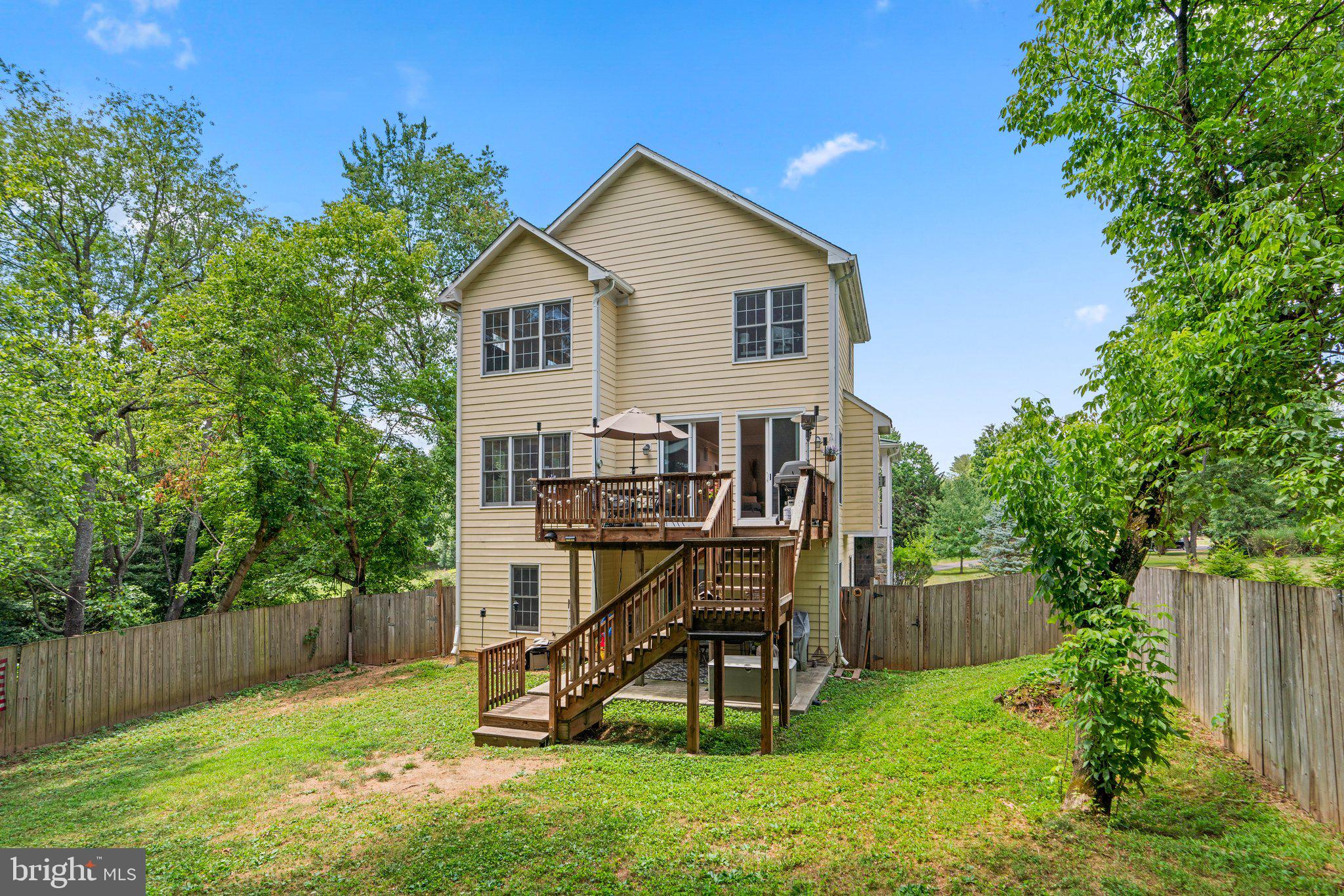 DARNESTOWN OUTSIDE - Residential