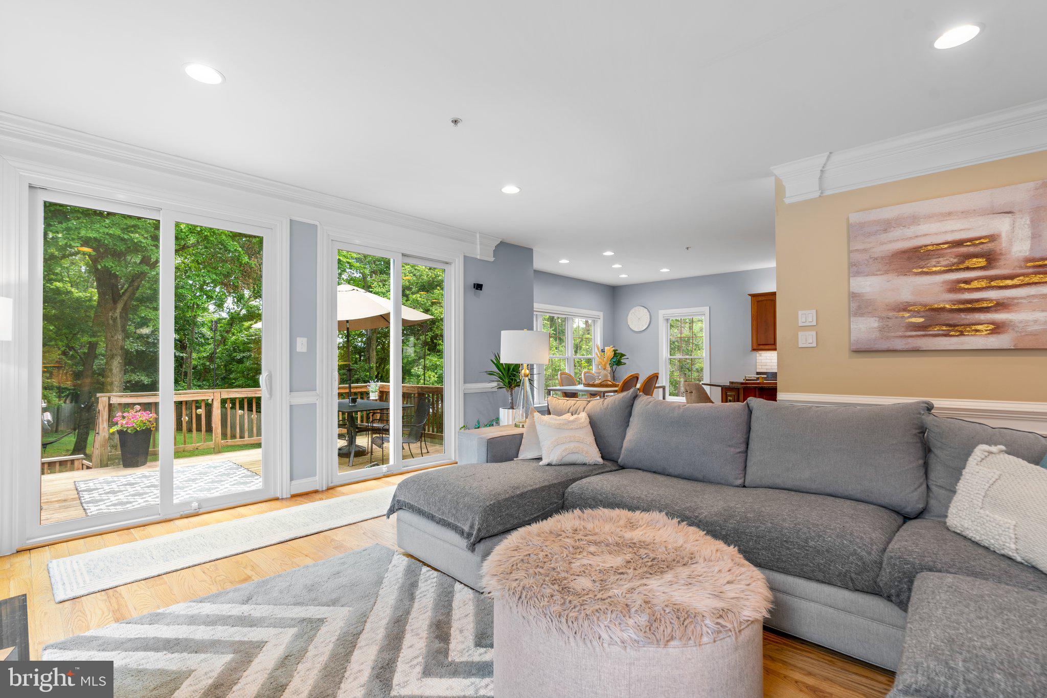 DARNESTOWN OUTSIDE - Residential