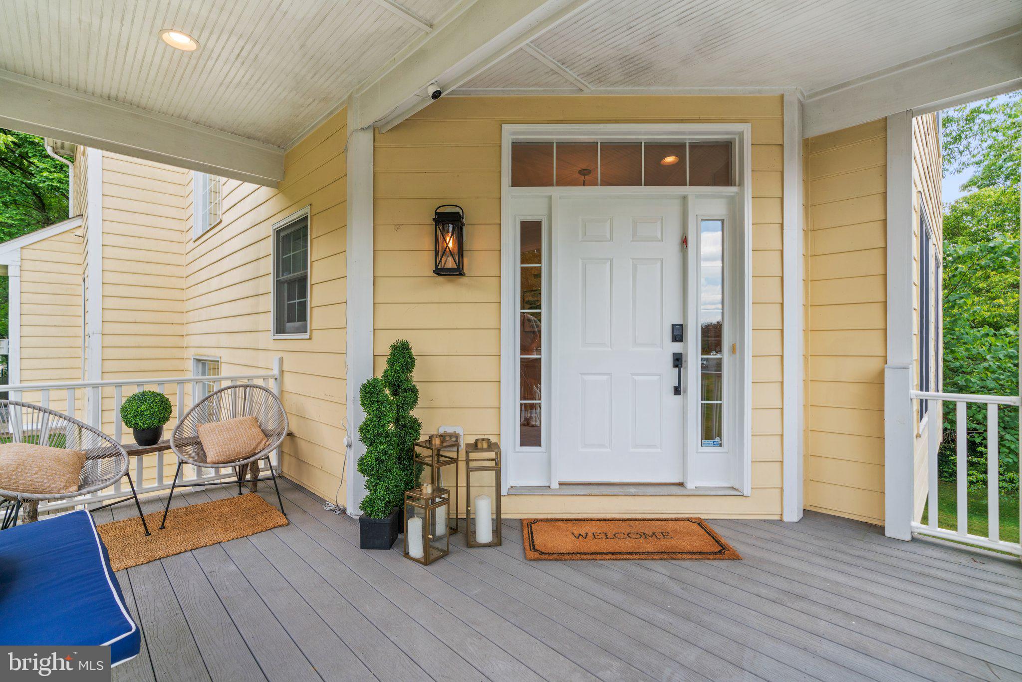 DARNESTOWN OUTSIDE - Residential