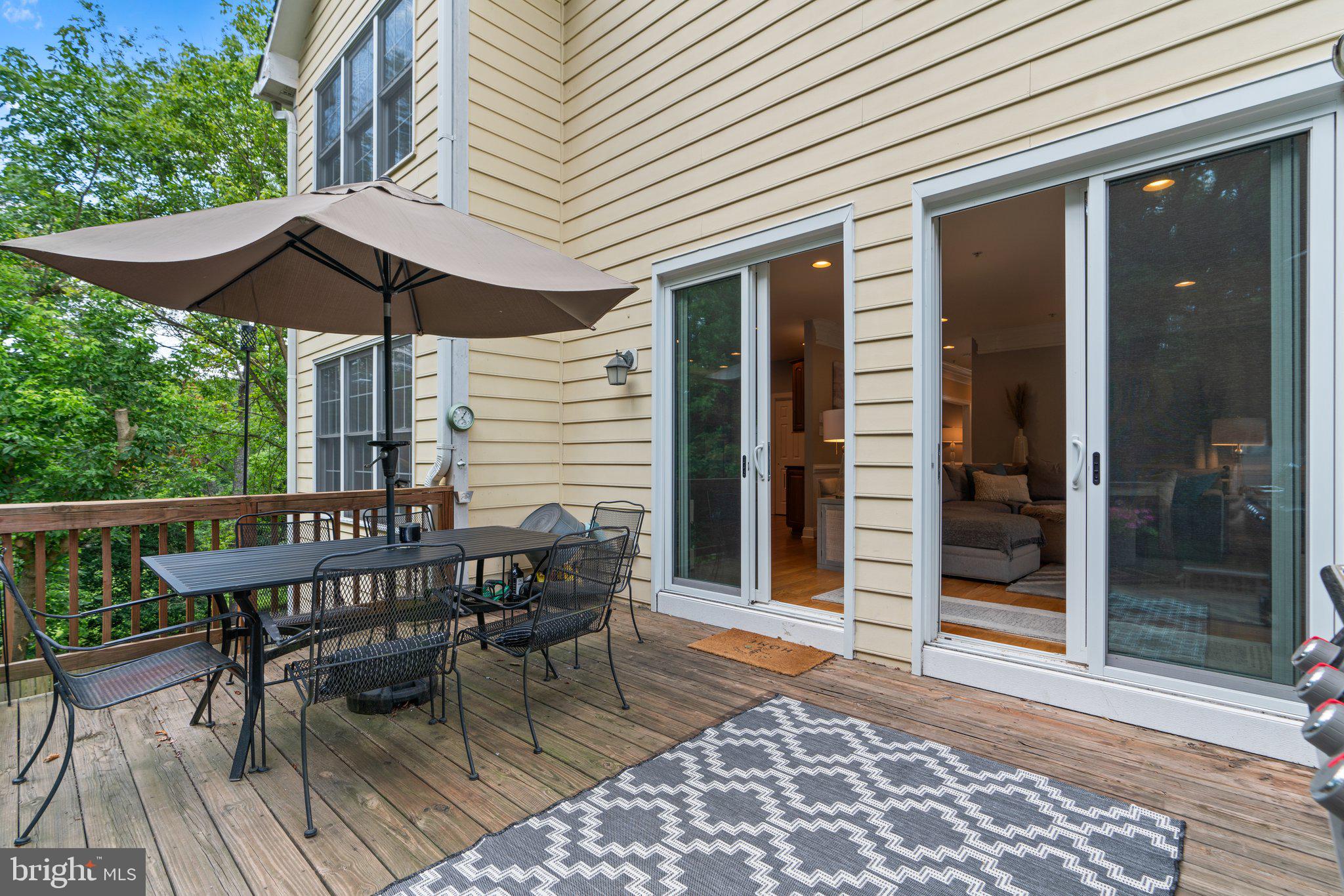 DARNESTOWN OUTSIDE - Residential