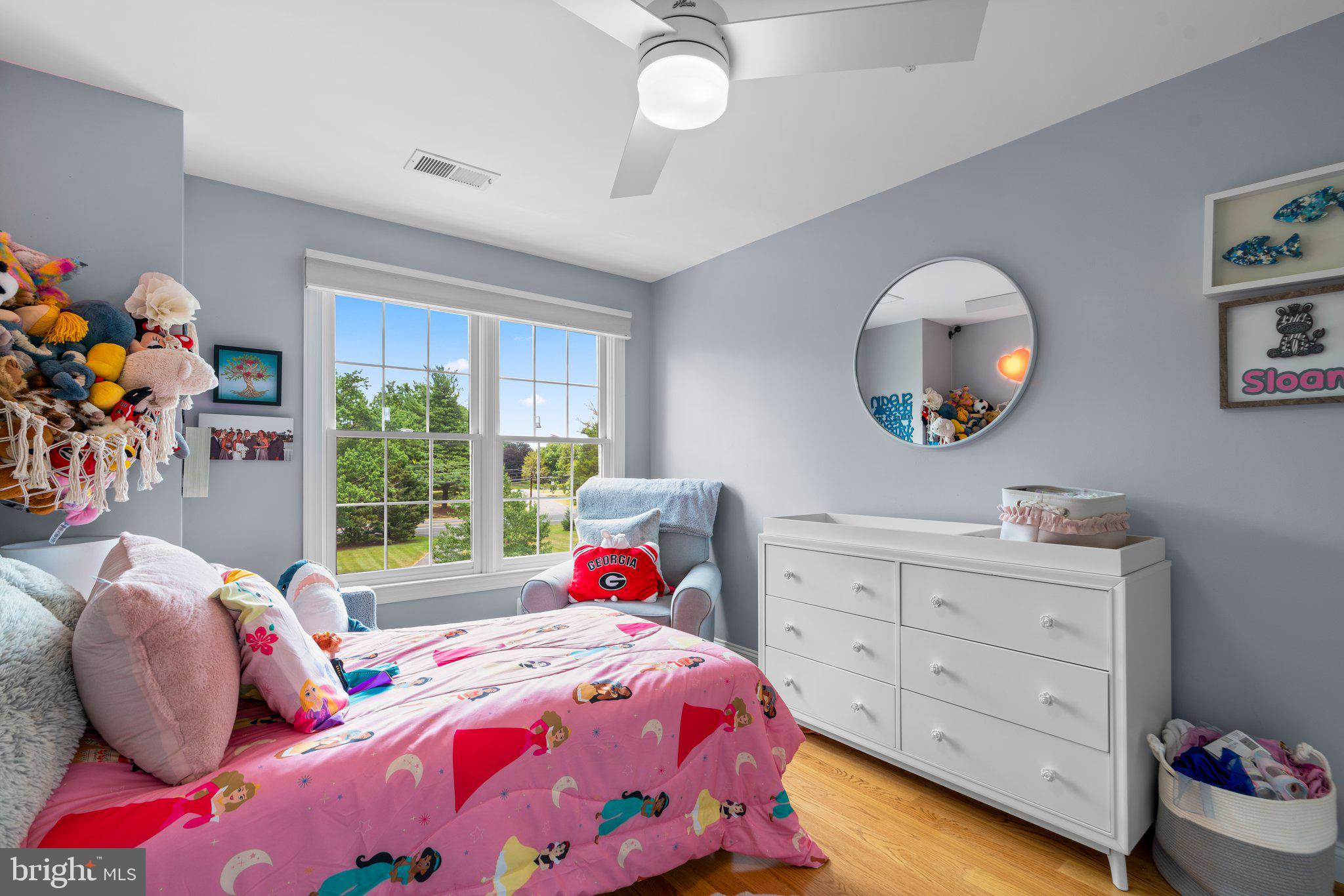 DARNESTOWN OUTSIDE - Residential