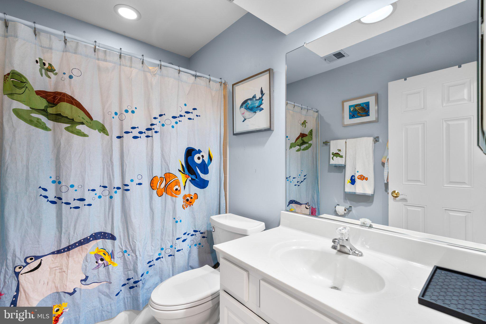 DARNESTOWN OUTSIDE - Residential