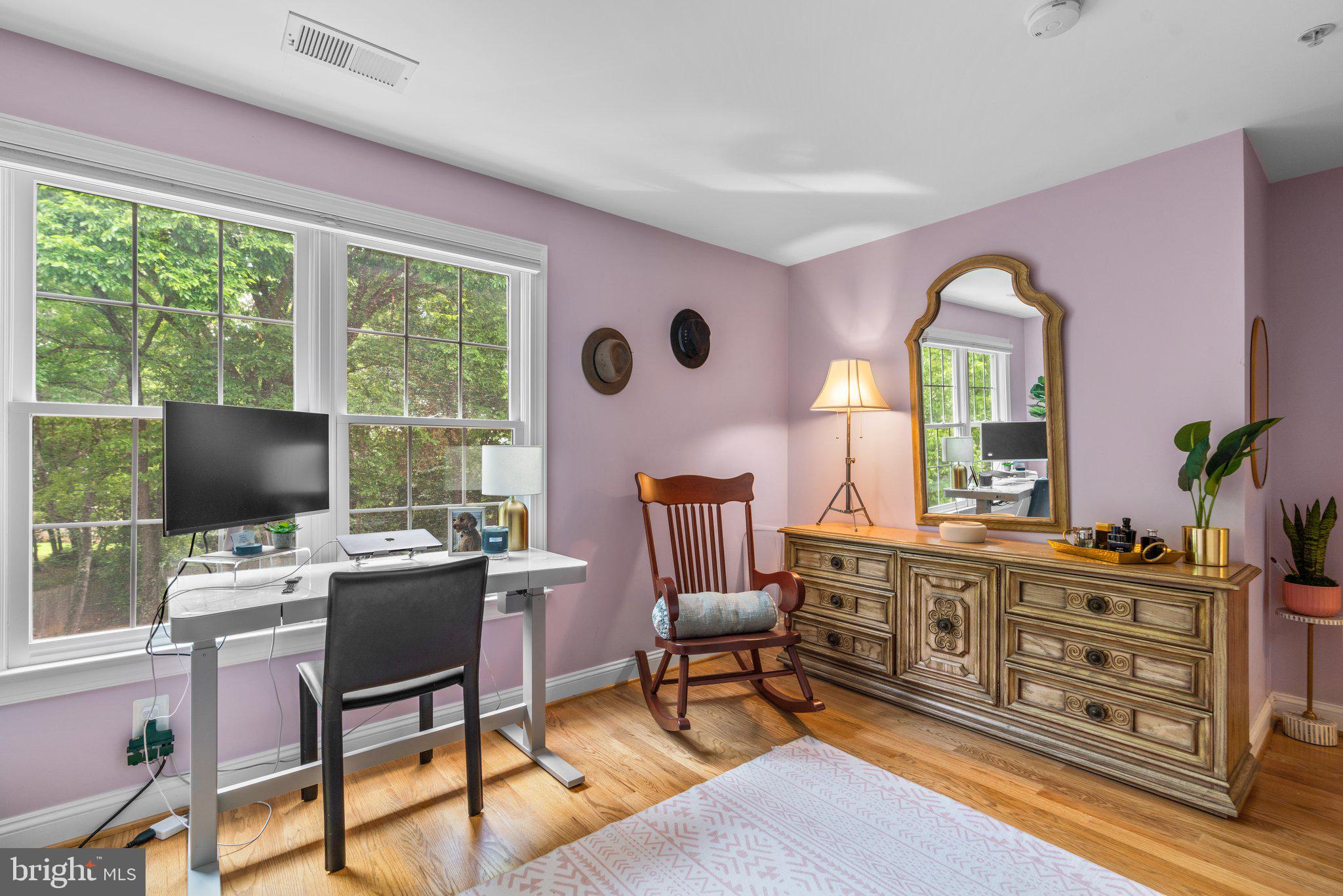 DARNESTOWN OUTSIDE - Residential