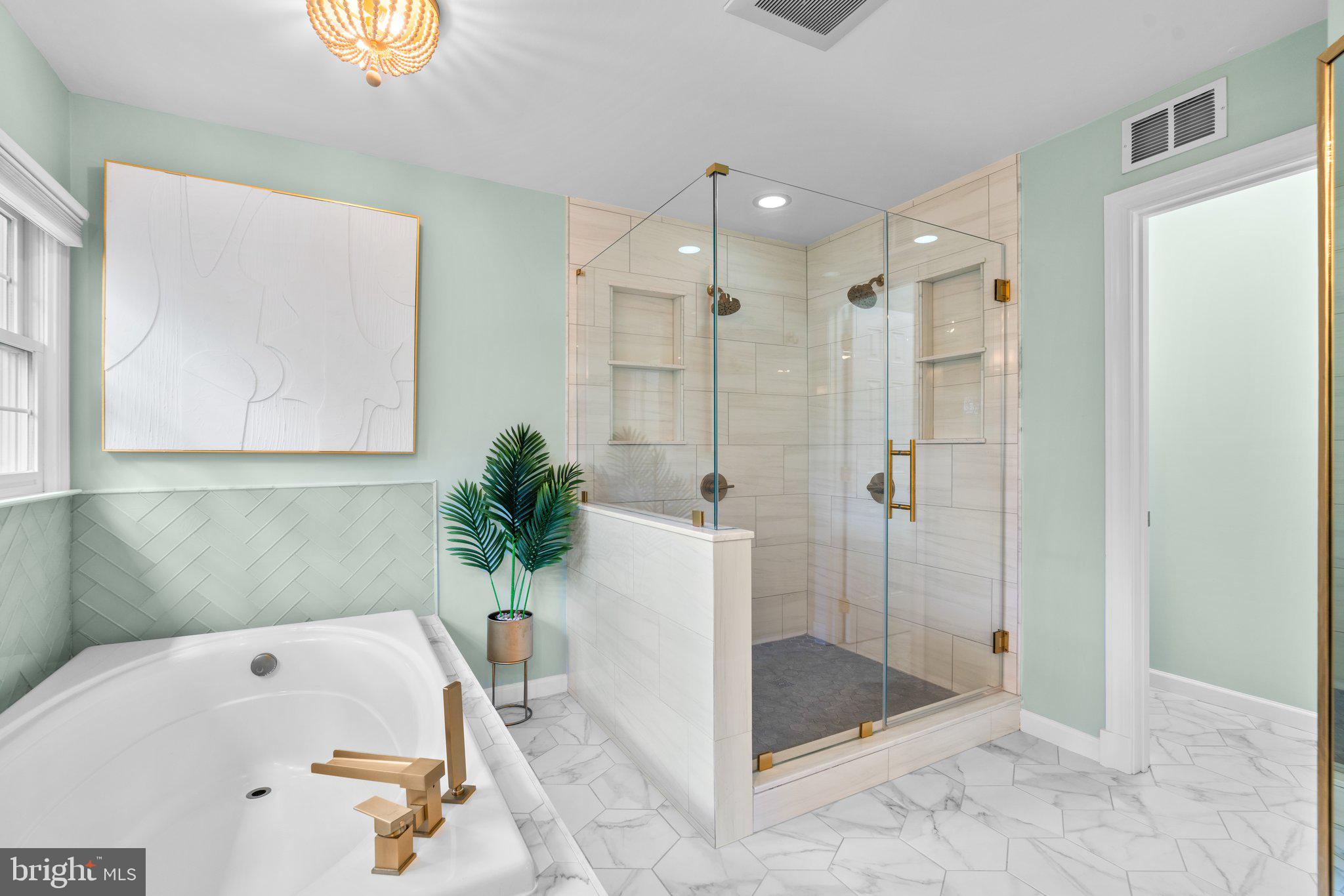 DARNESTOWN OUTSIDE - Residential