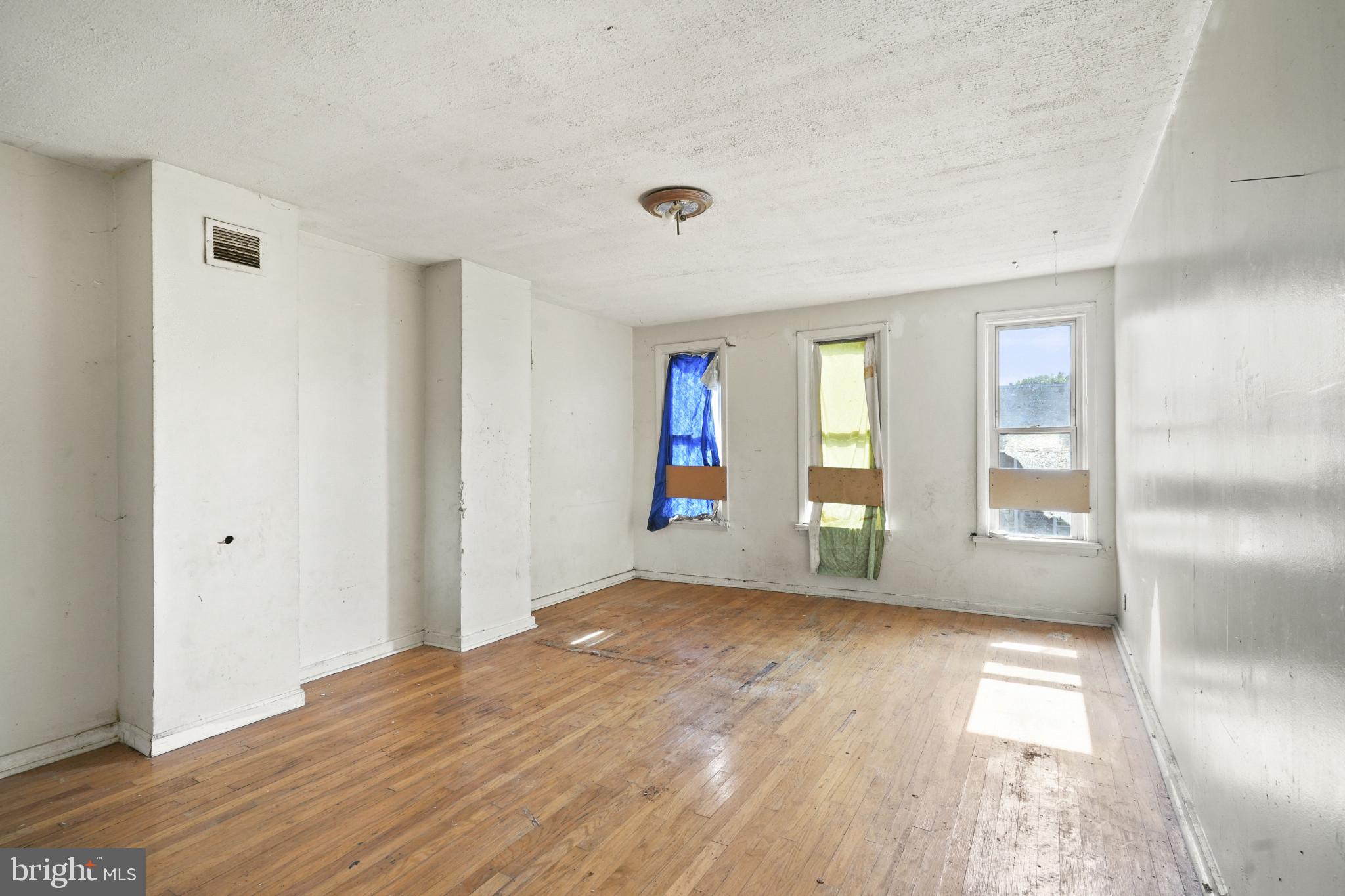 DRUID HEIGHTS - Residential