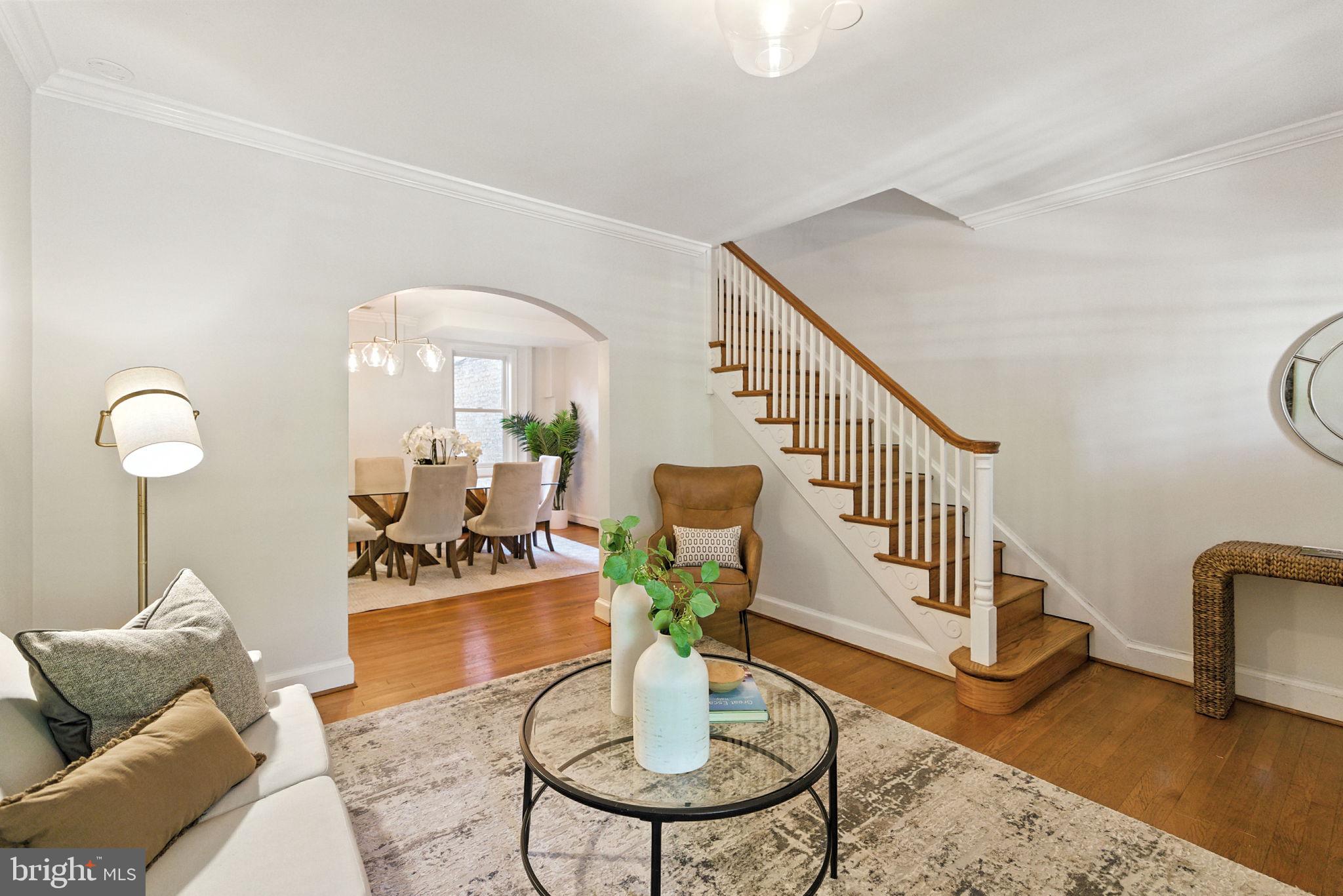 23 6TH STREET NE