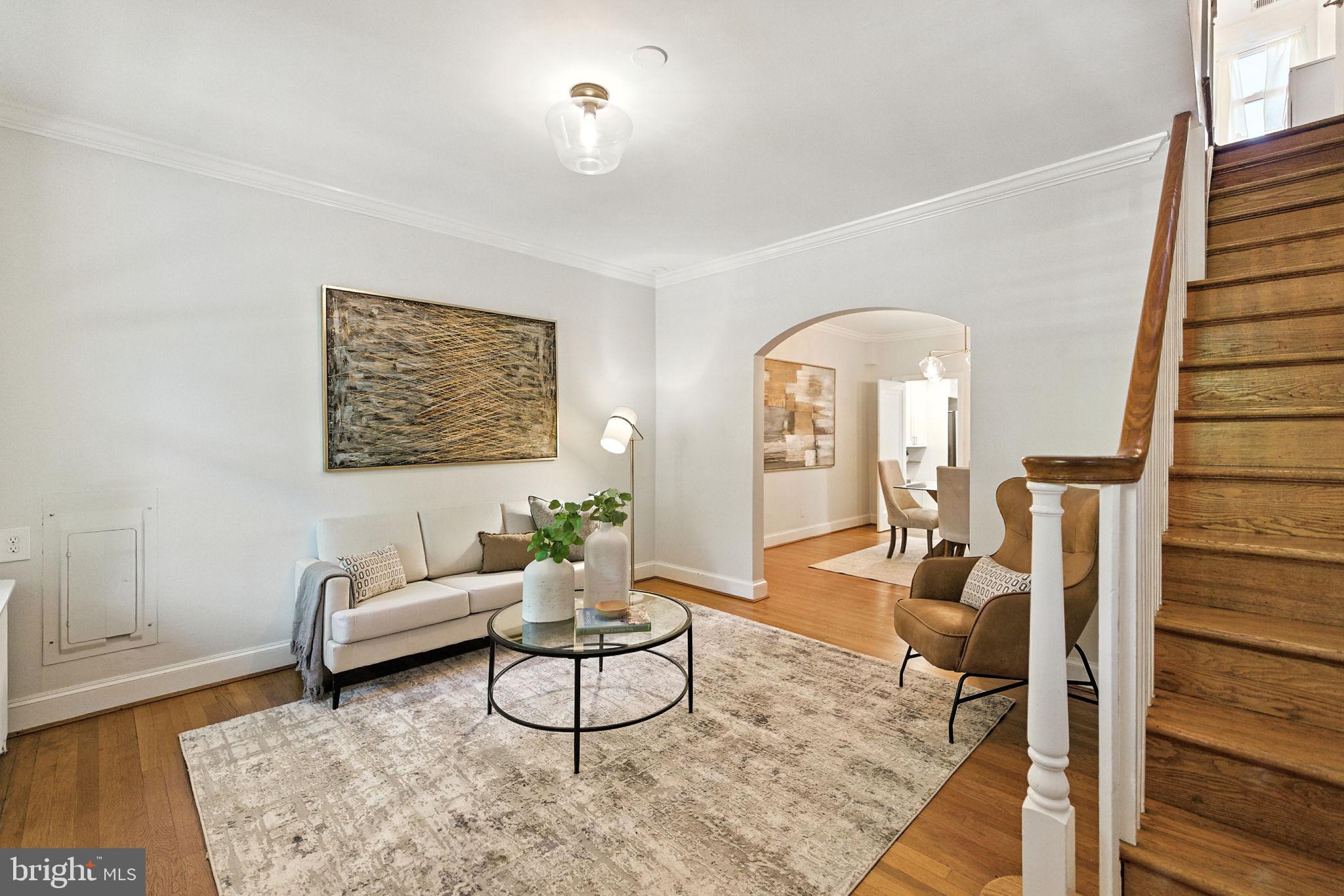 23 6TH STREET NE