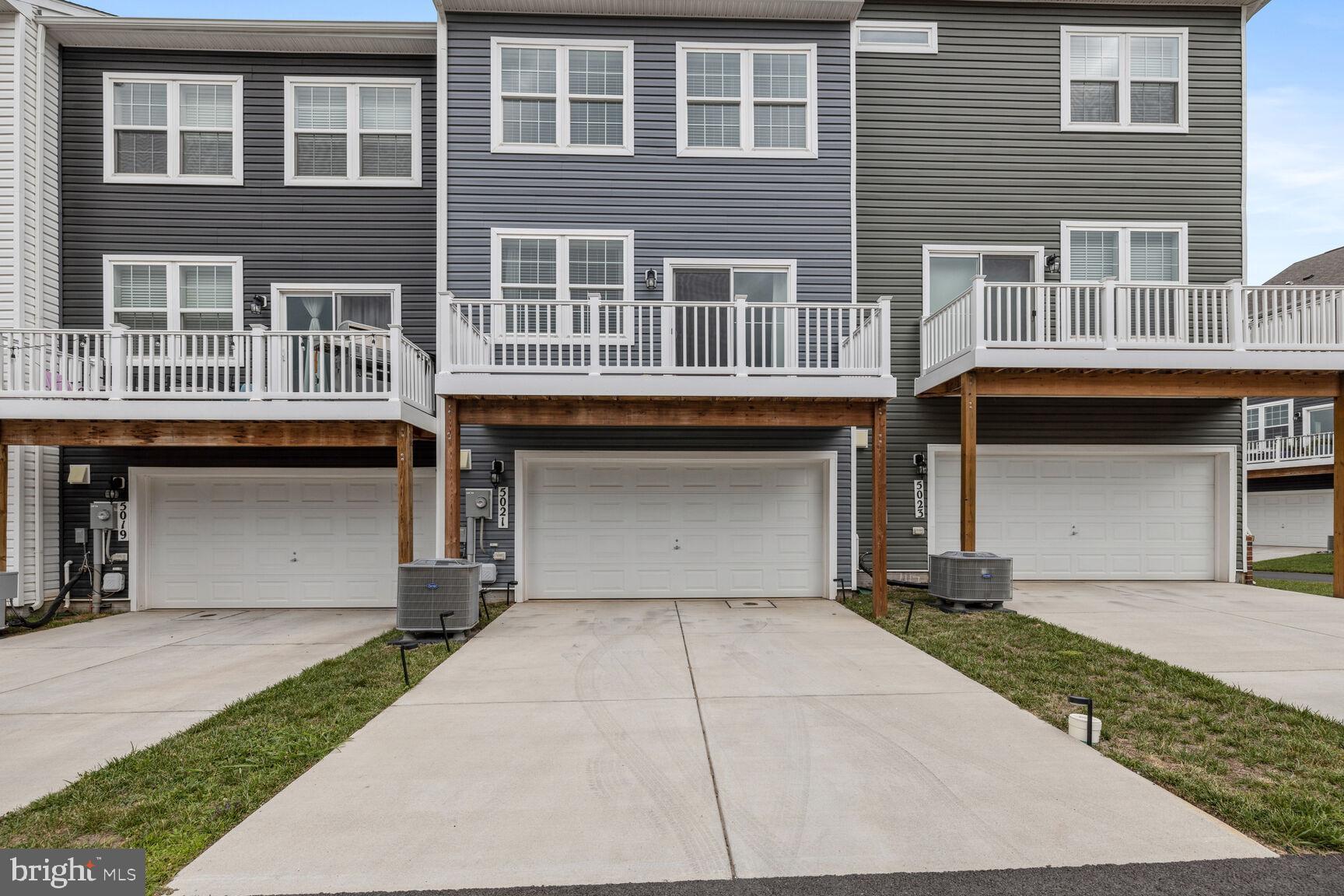 WESTVIEW SOUTH - Residential Lease