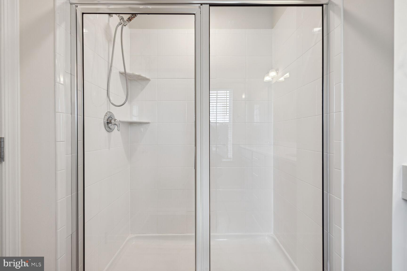 WESTVIEW SOUTH - Residential Lease