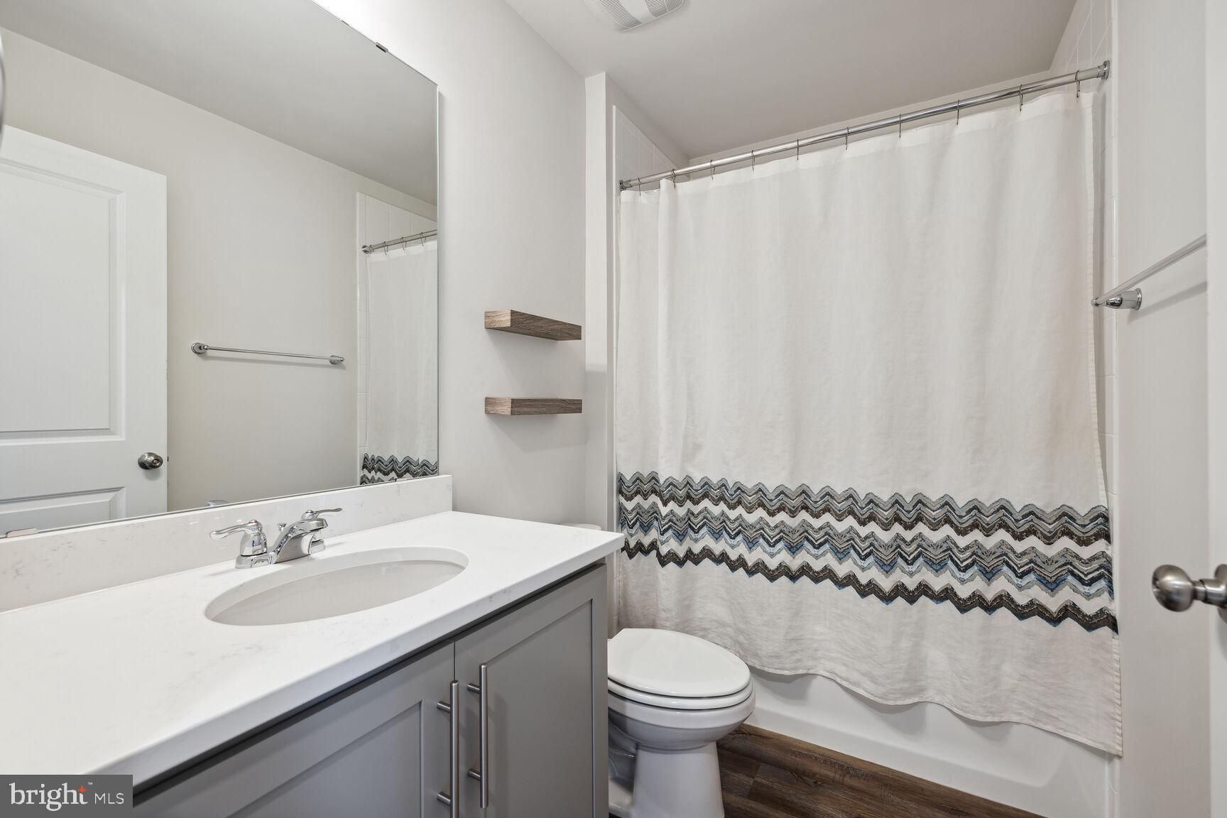 WESTVIEW SOUTH - Residential Lease