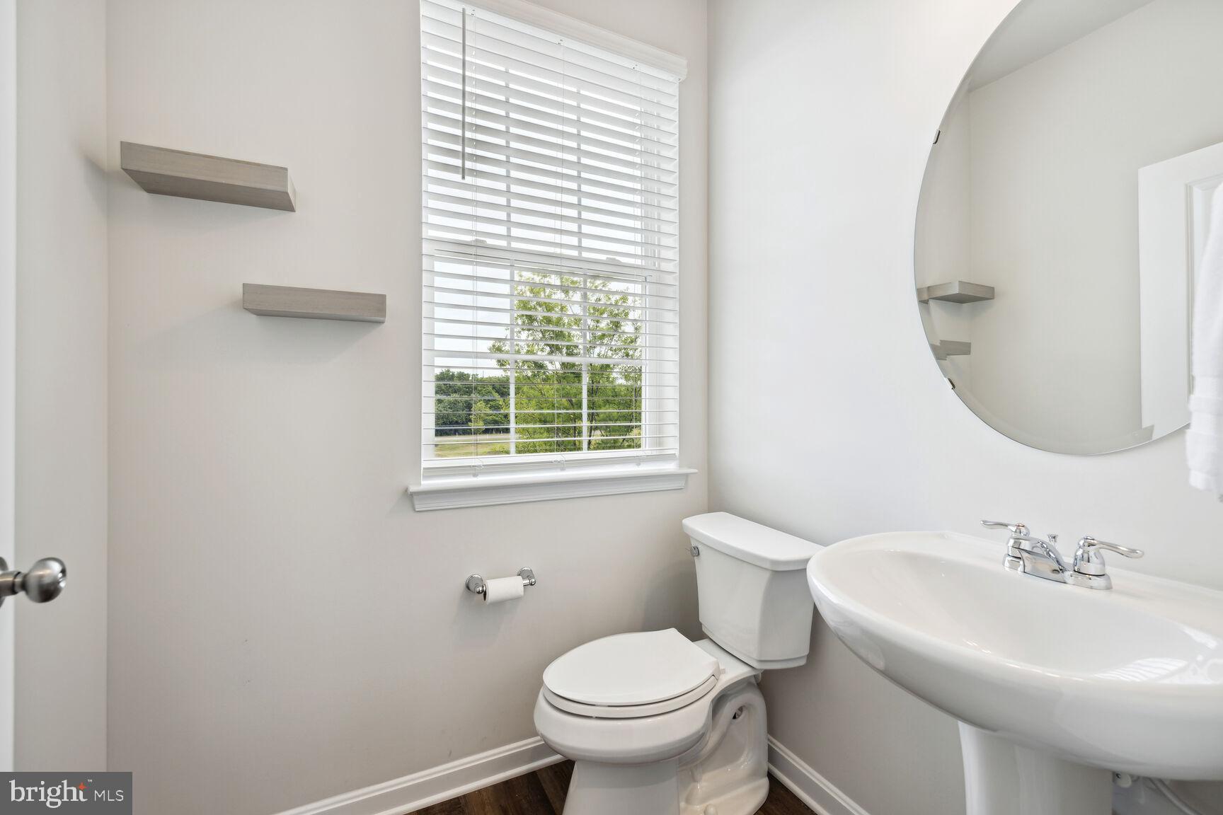 WESTVIEW SOUTH - Residential Lease