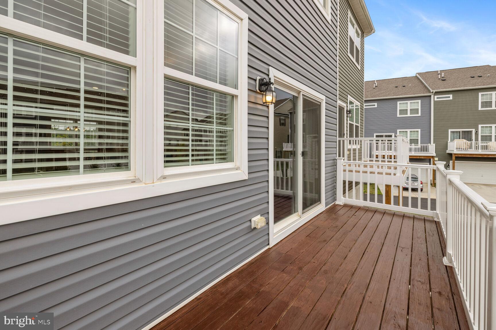 WESTVIEW SOUTH - Residential Lease