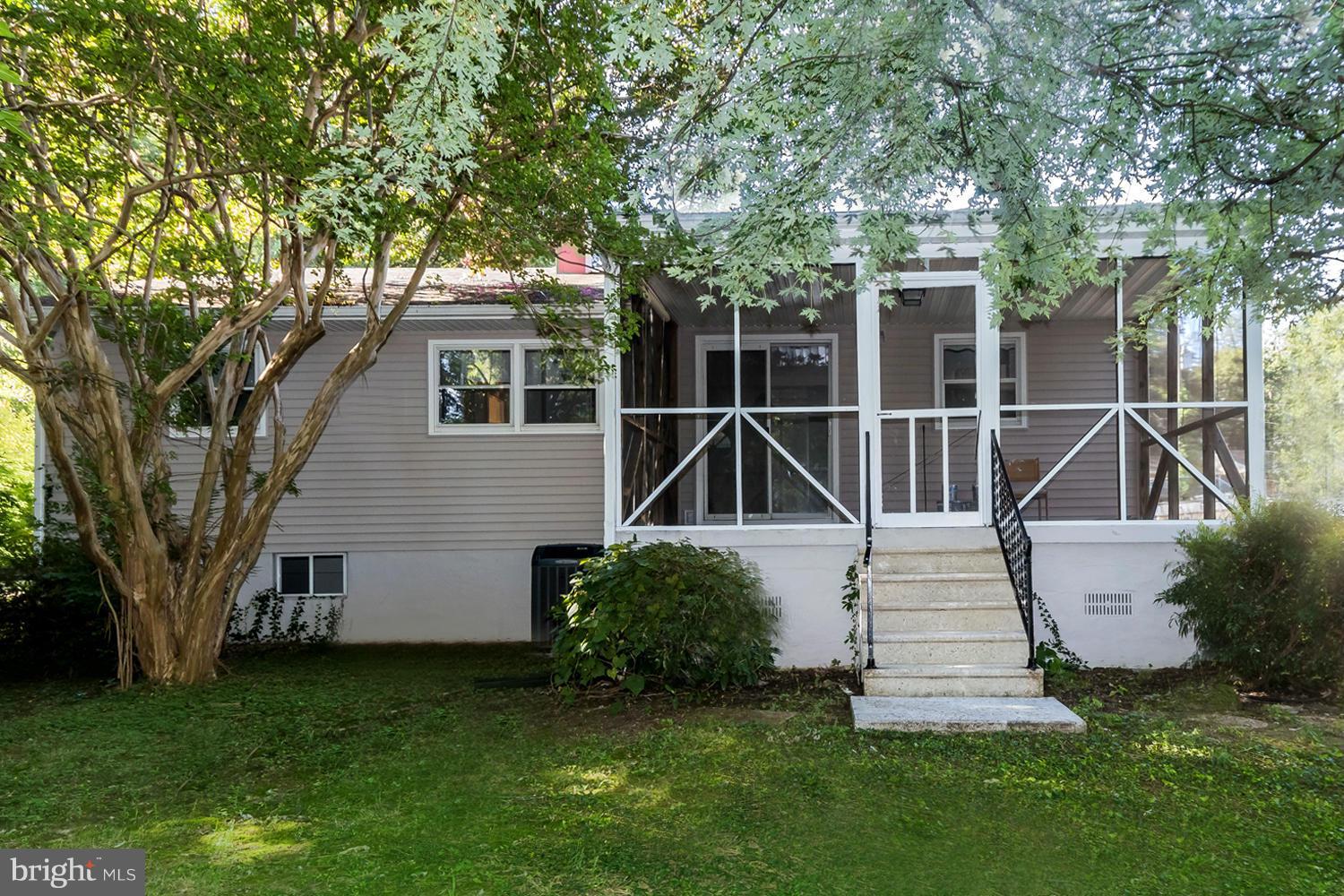 CAPE ST CLAIRE - Residential