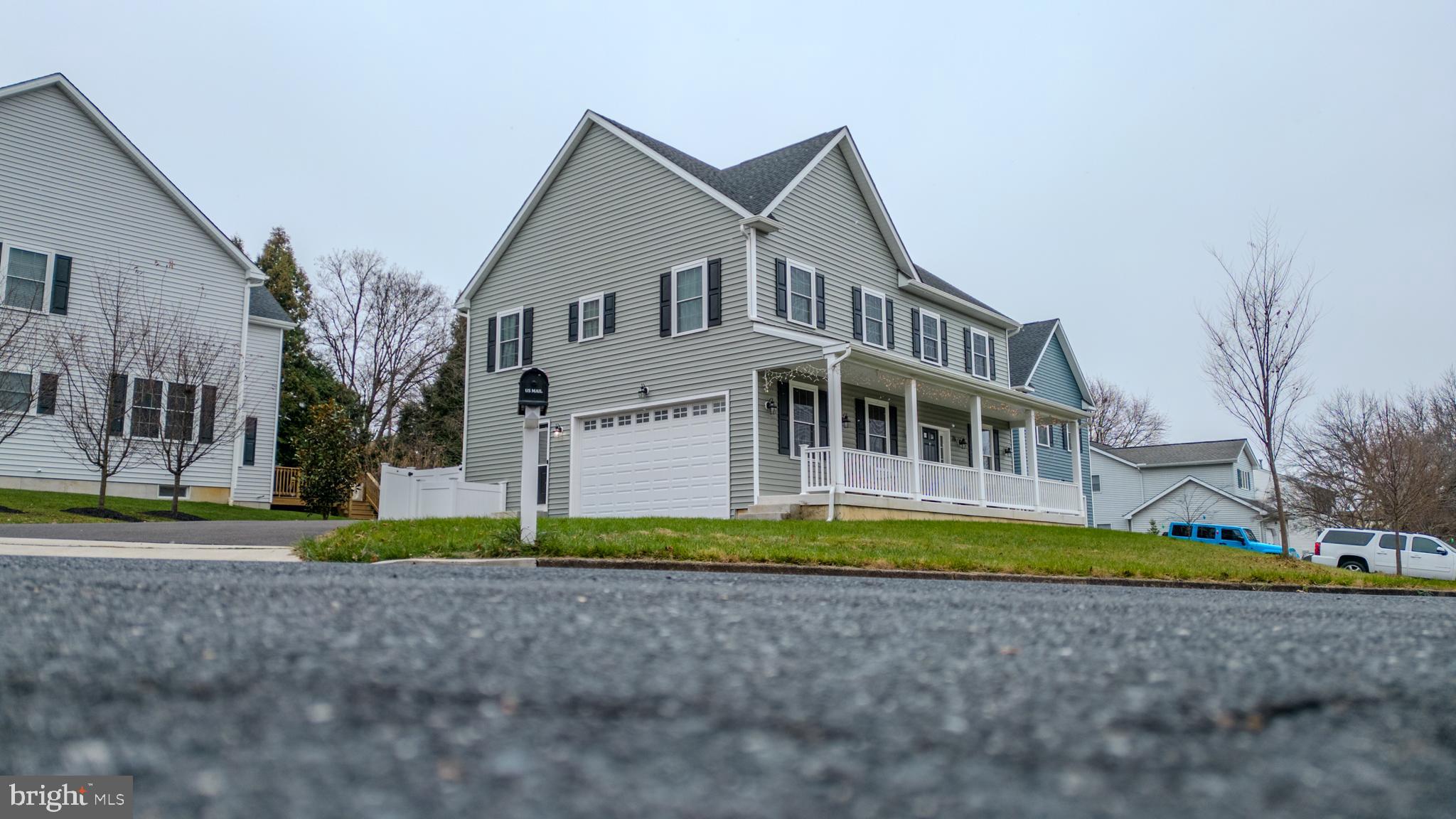 HERITAGE FARMS - Residential