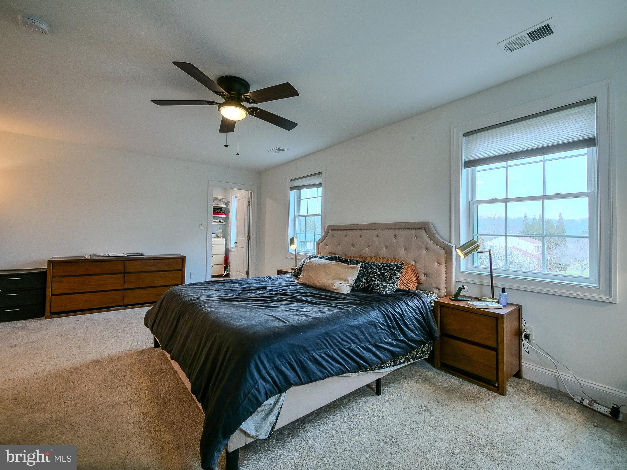 HERITAGE FARMS - Residential