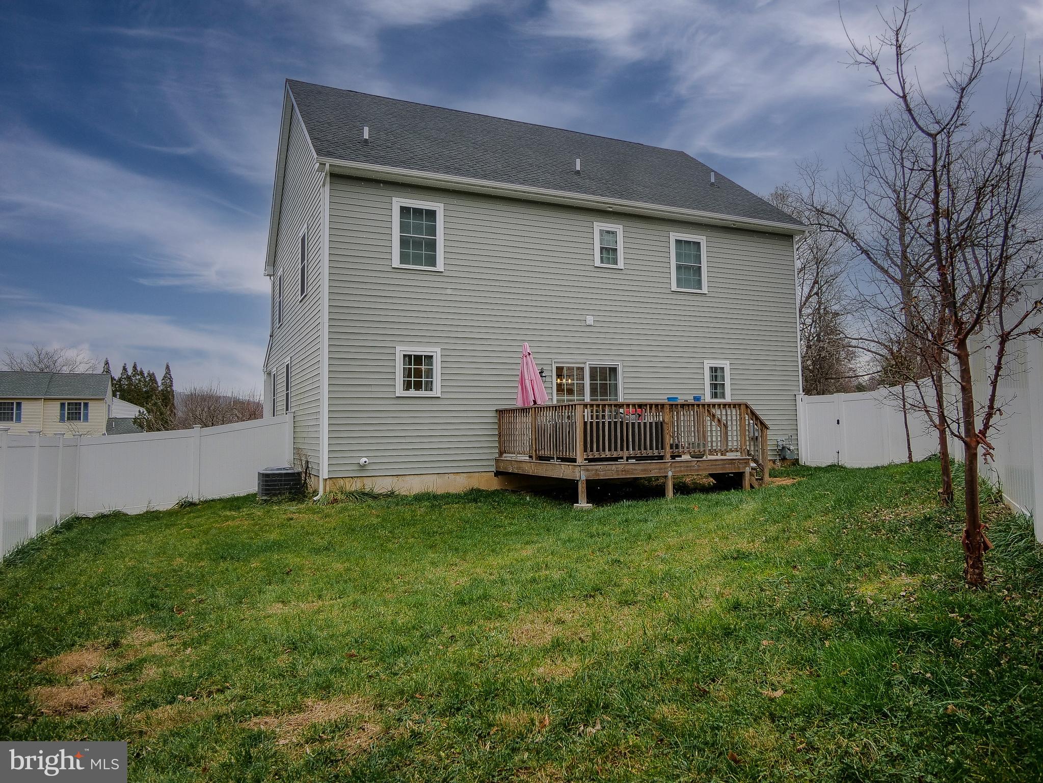 HERITAGE FARMS - Residential