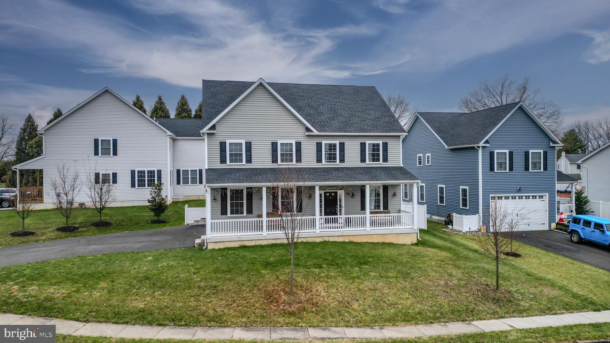 HERITAGE FARMS - Residential