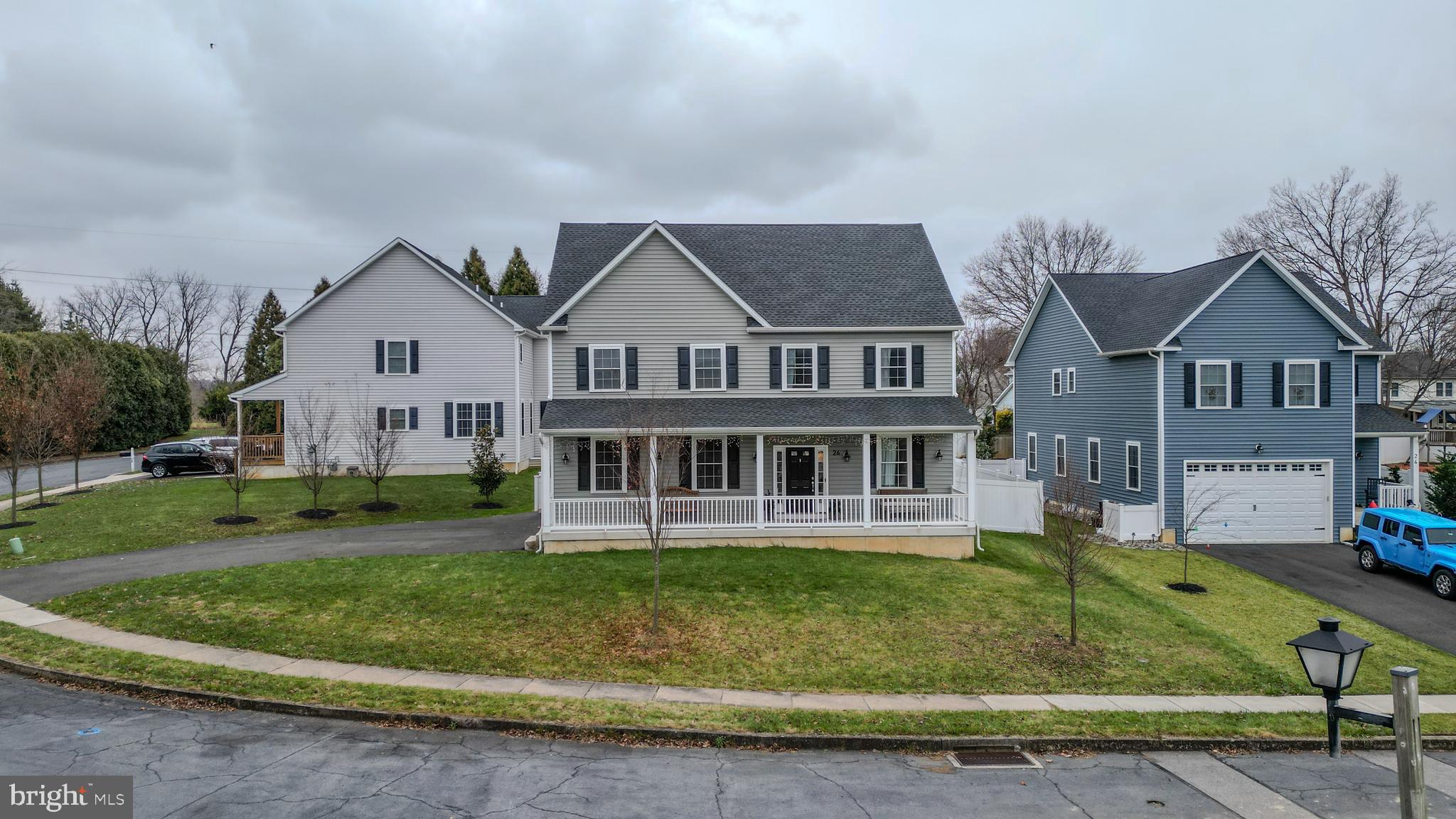 HERITAGE FARMS - Residential