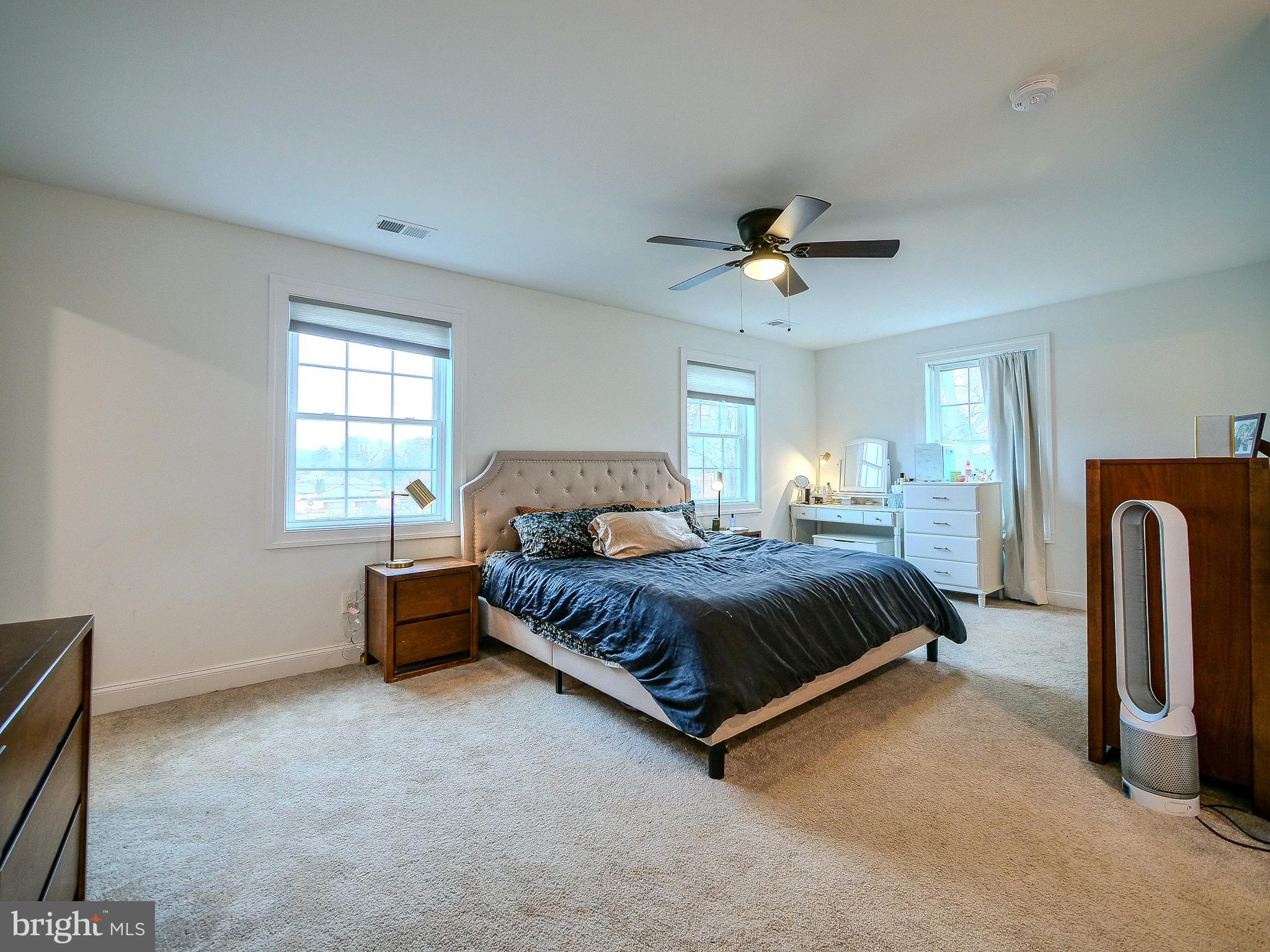 HERITAGE FARMS - Residential