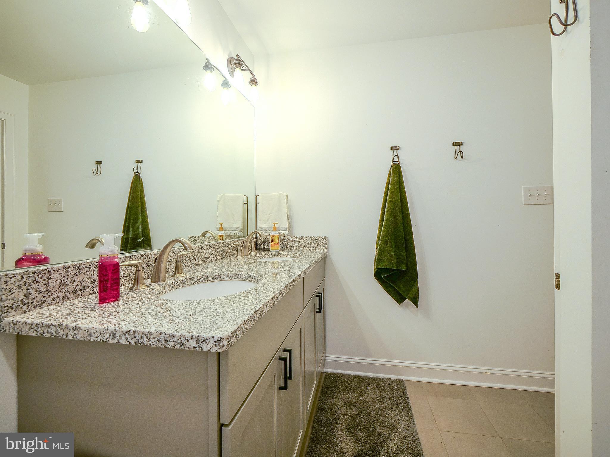 HERITAGE FARMS - Residential