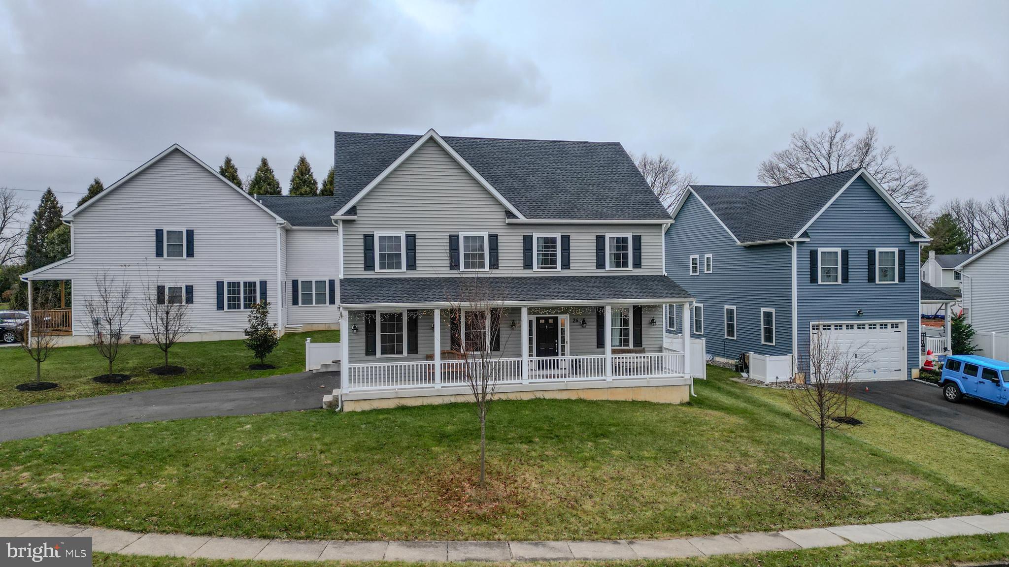 HERITAGE FARMS - Residential