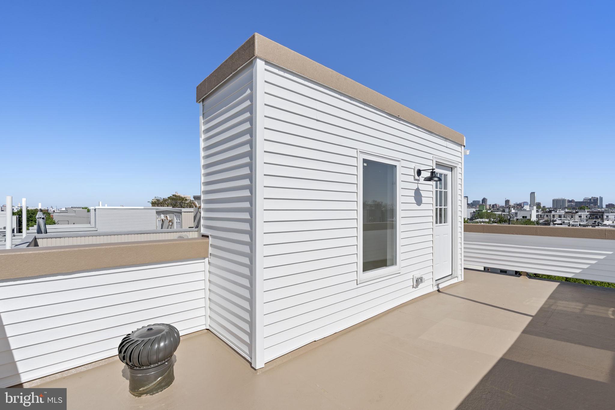 DICKINSON NARROWS - Residential