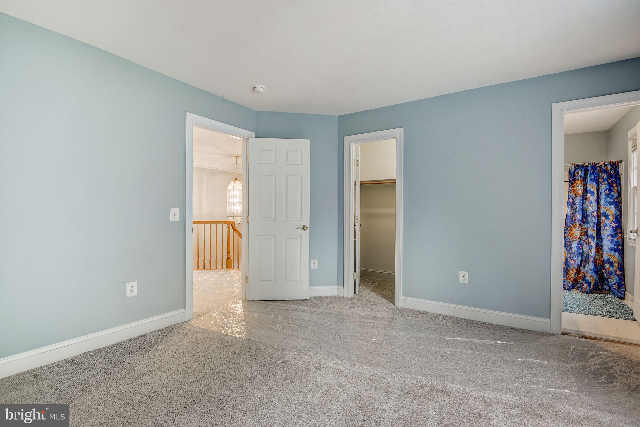 HUNT VALLEY ESTATES - Residential