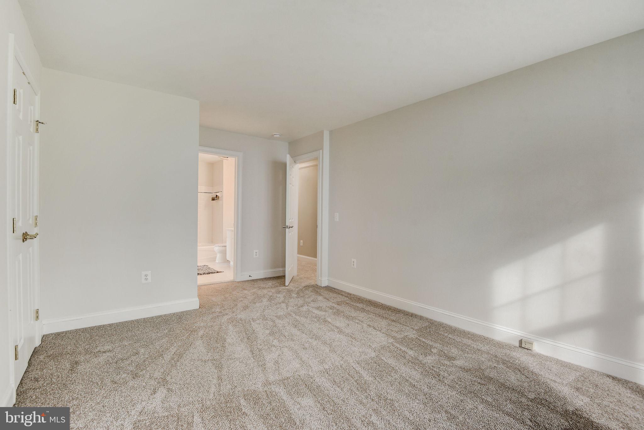 HUNT VALLEY ESTATES - Residential