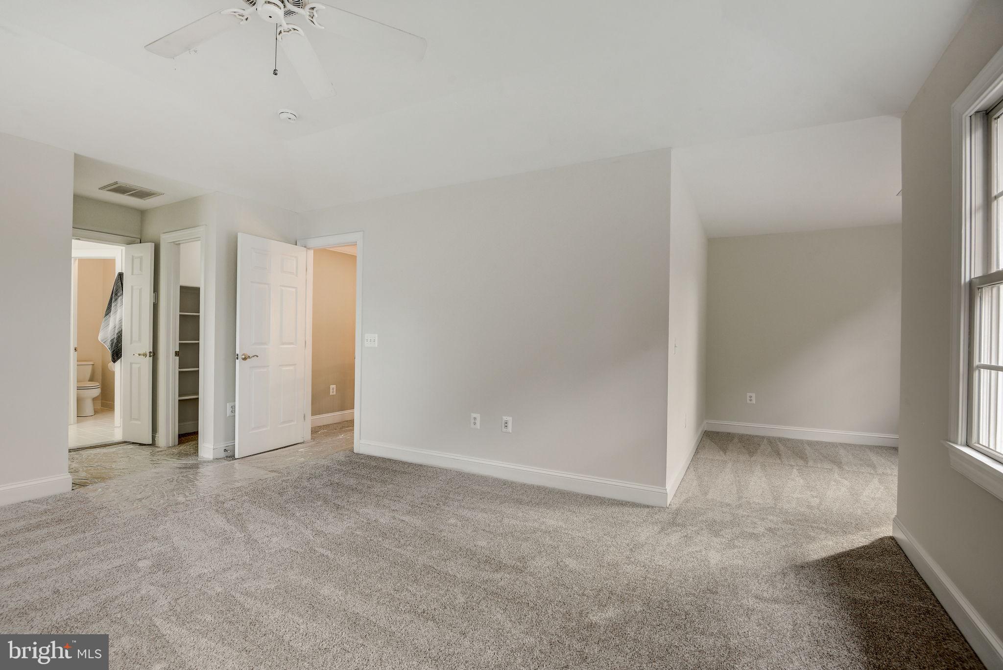 HUNT VALLEY ESTATES - Residential