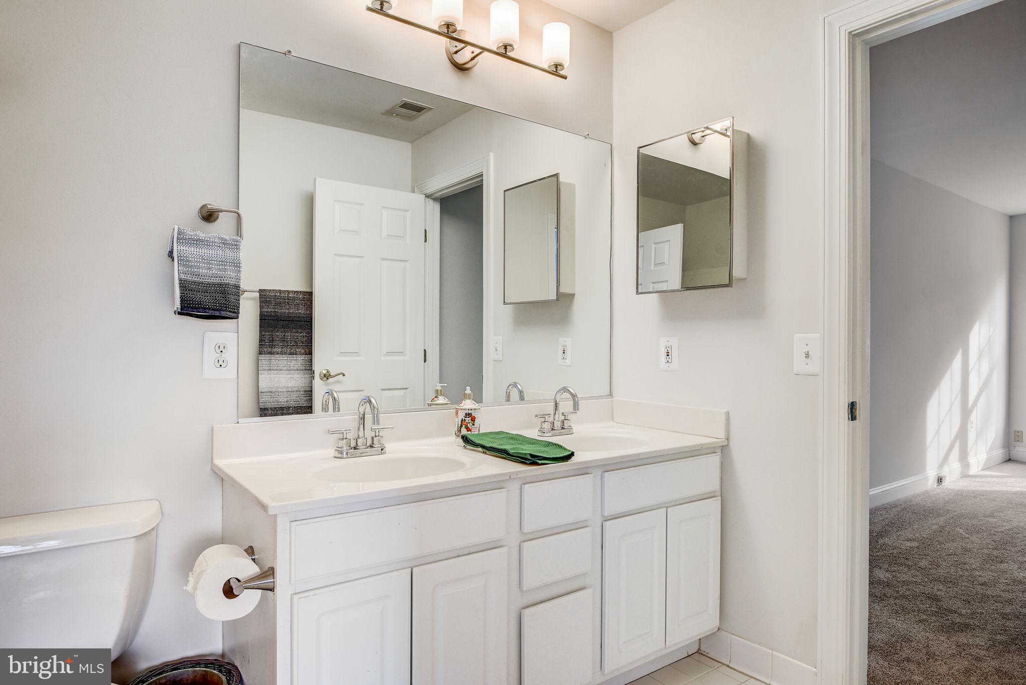 HUNT VALLEY ESTATES - Residential