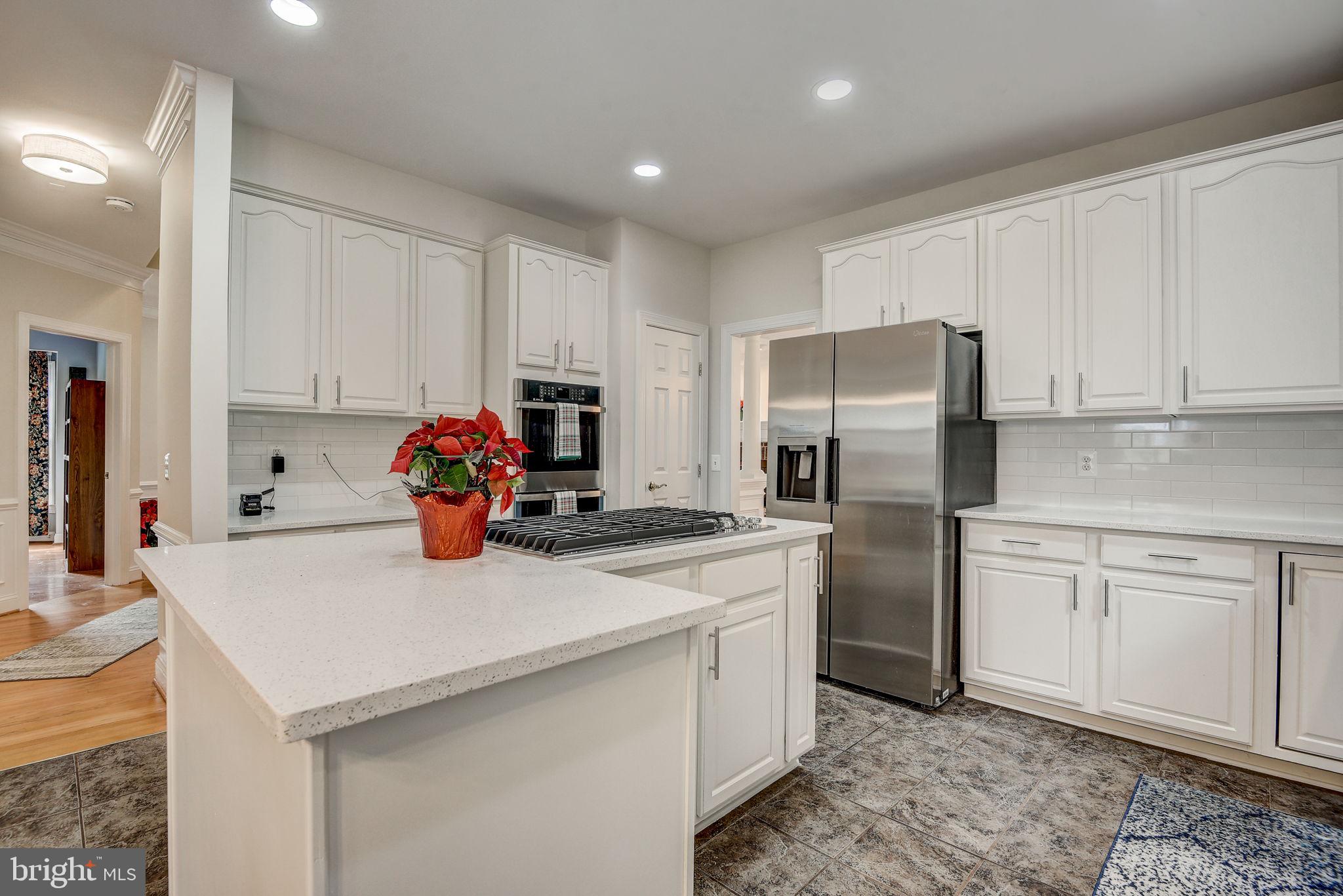 HUNT VALLEY ESTATES - Residential