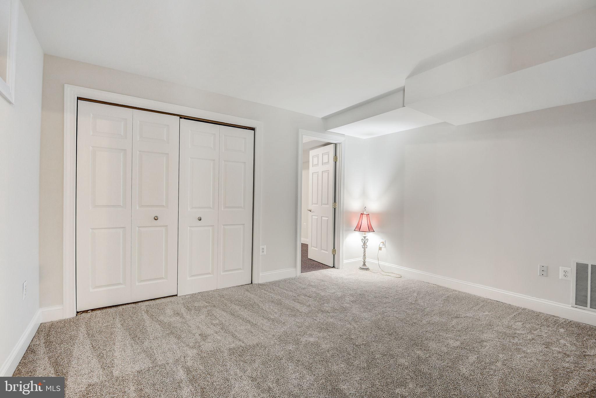 HUNT VALLEY ESTATES - Residential