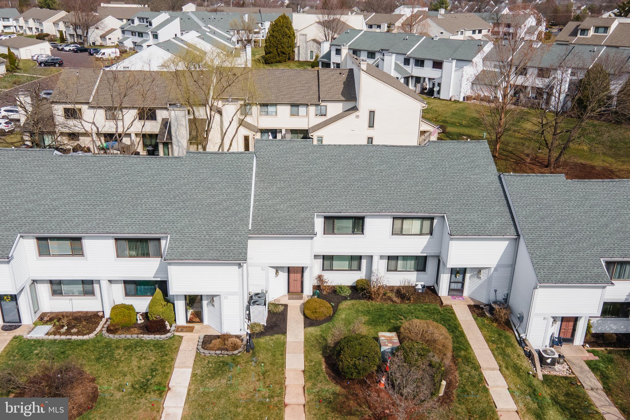 TOWAMENCIN CONDOS - Residential