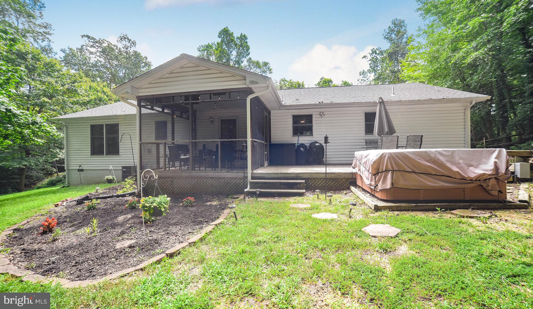 TOWN CREEK - Residential