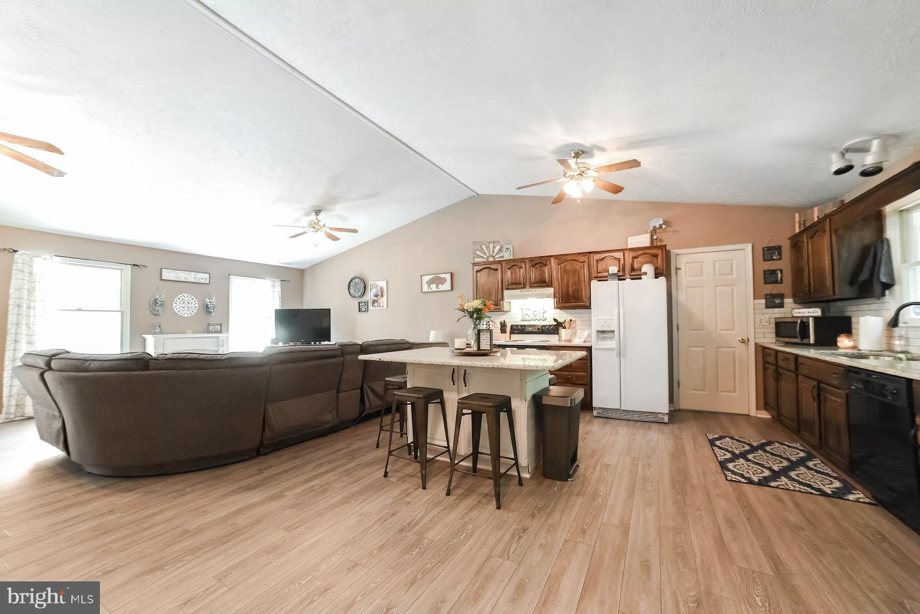 TOWN CREEK - Residential