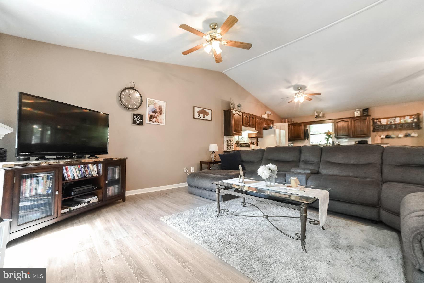 TOWN CREEK - Residential