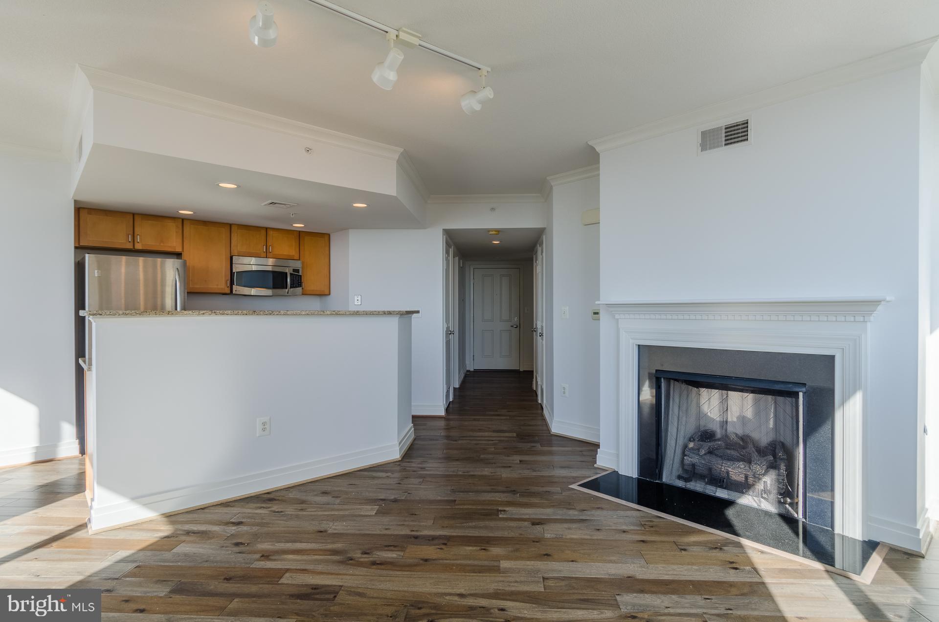 INNER HARBOR - Residential Lease