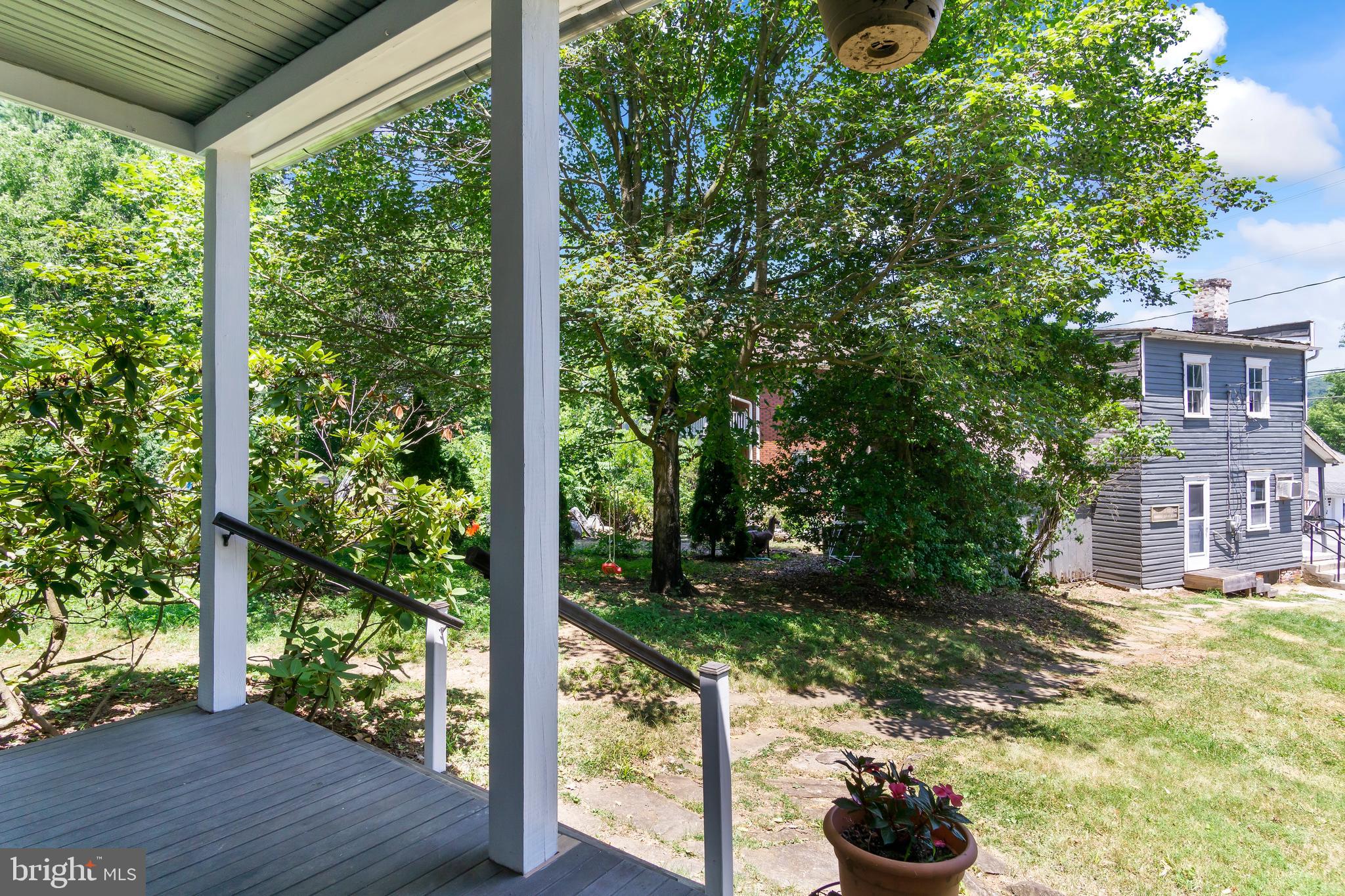 ROHRERSVILLE - Residential