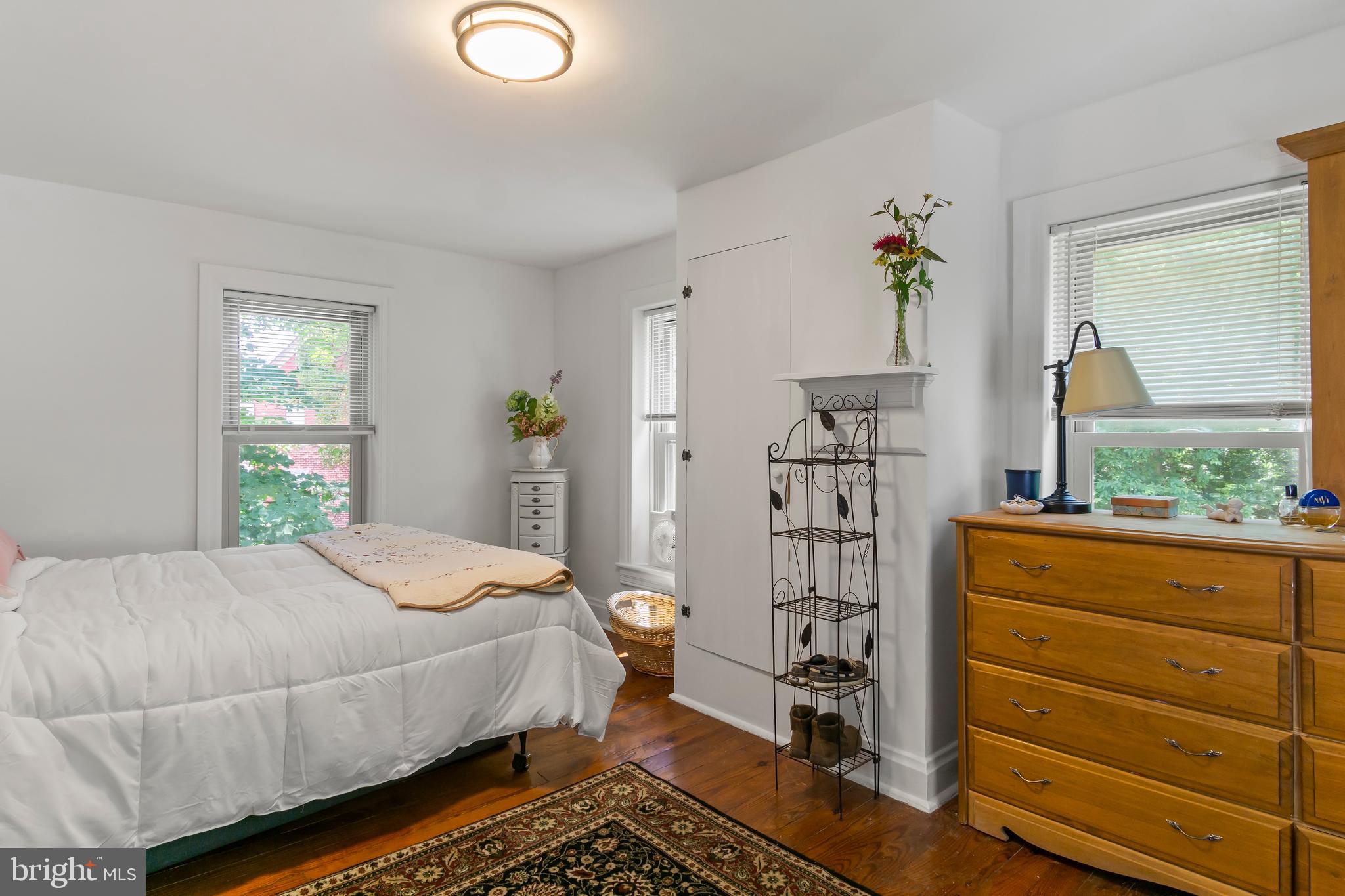 ROHRERSVILLE - Residential