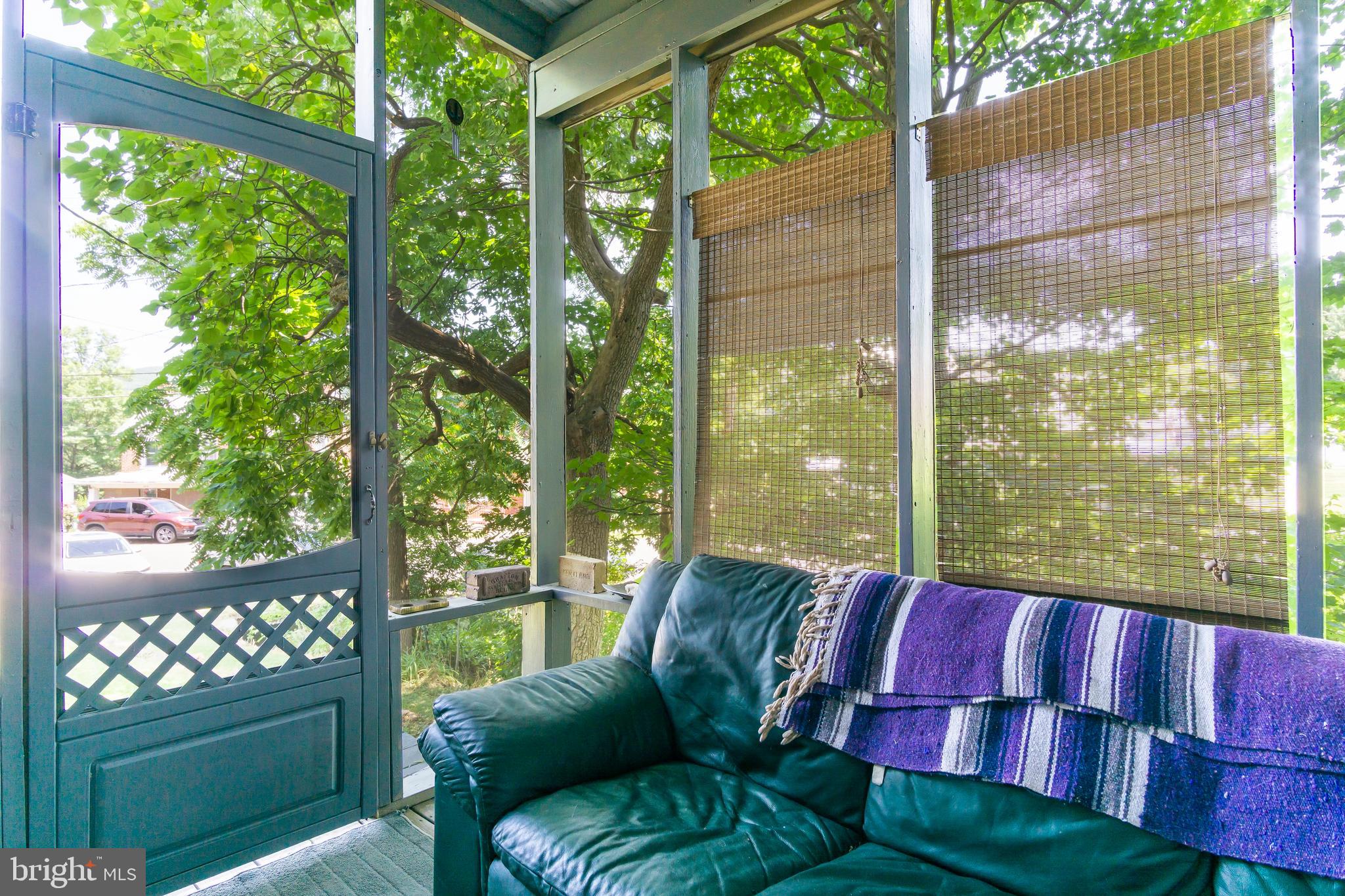 ROHRERSVILLE - Residential