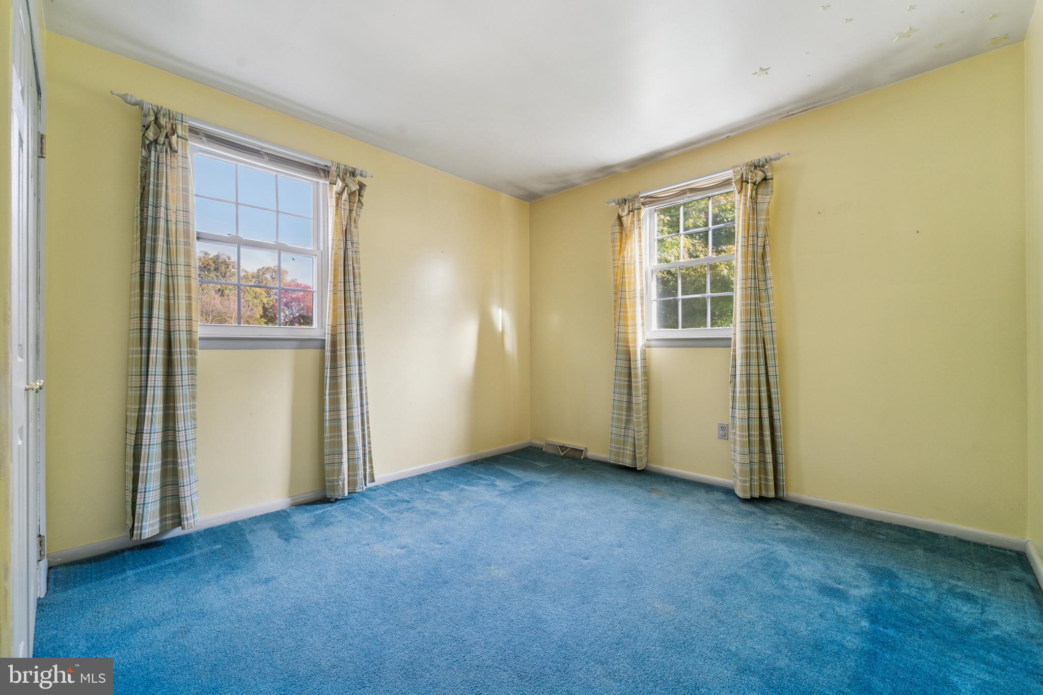 CHERRY TREE WOODS - Residential