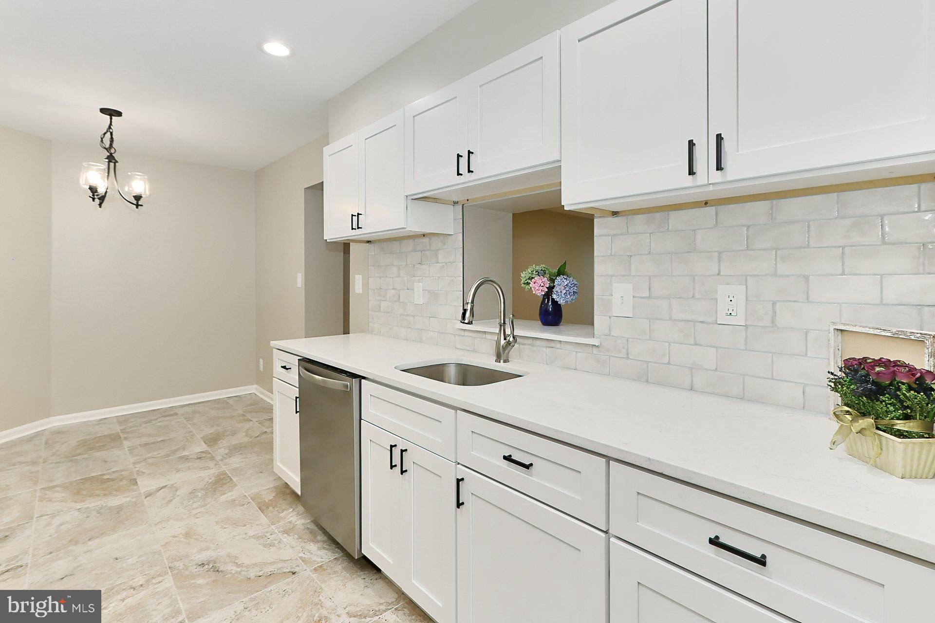 BURKE COVE - Residential